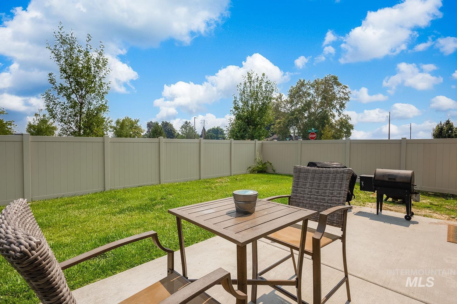 510 Bolson Pl, Caldwell, Idaho 83605, 3 Bedrooms, 2 Bathrooms, Residential For Sale, Price $369,900,MLS 98996871