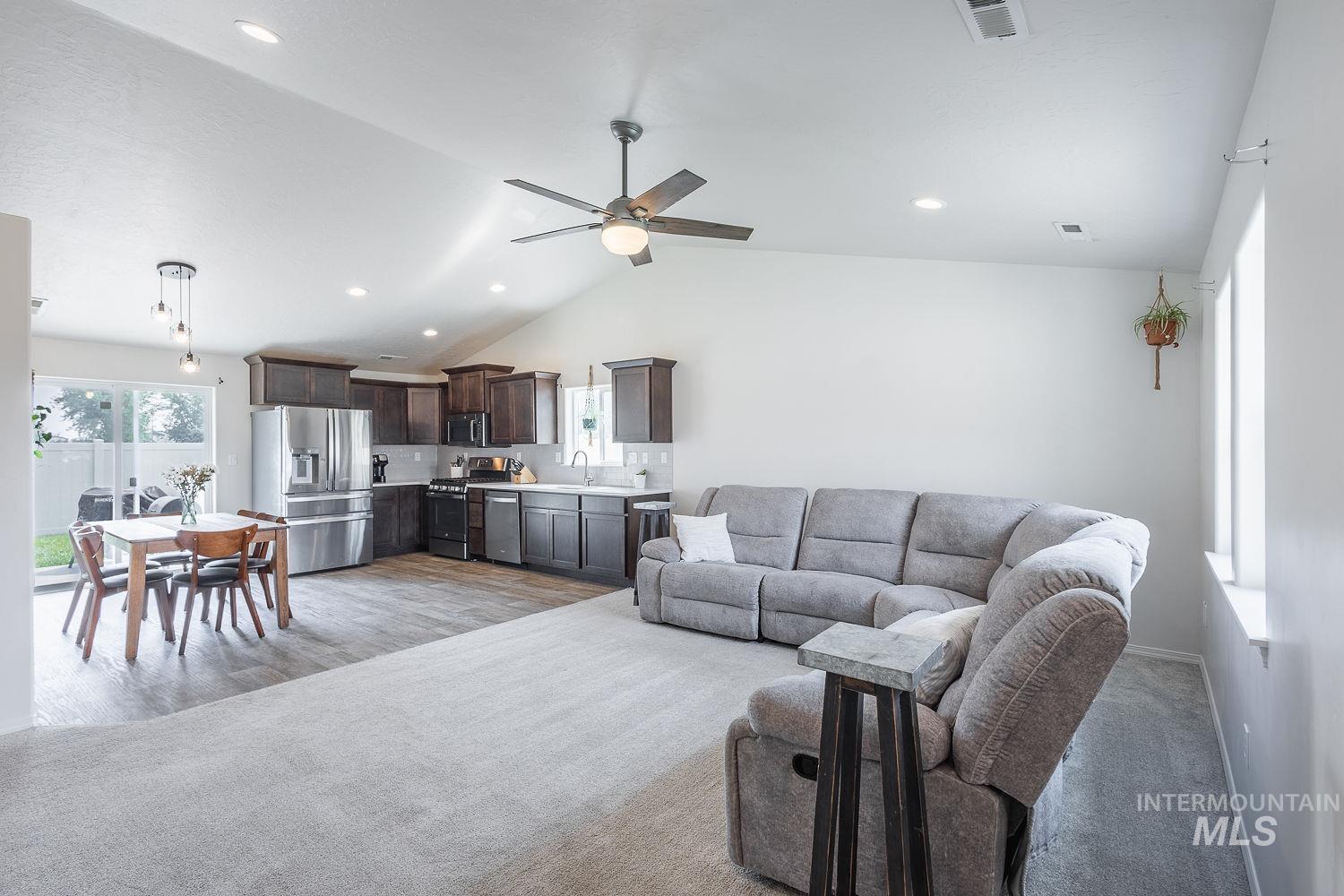 510 Bolson Pl, Caldwell, Idaho 83605, 3 Bedrooms, 2 Bathrooms, Residential For Sale, Price $369,900,MLS 98996871