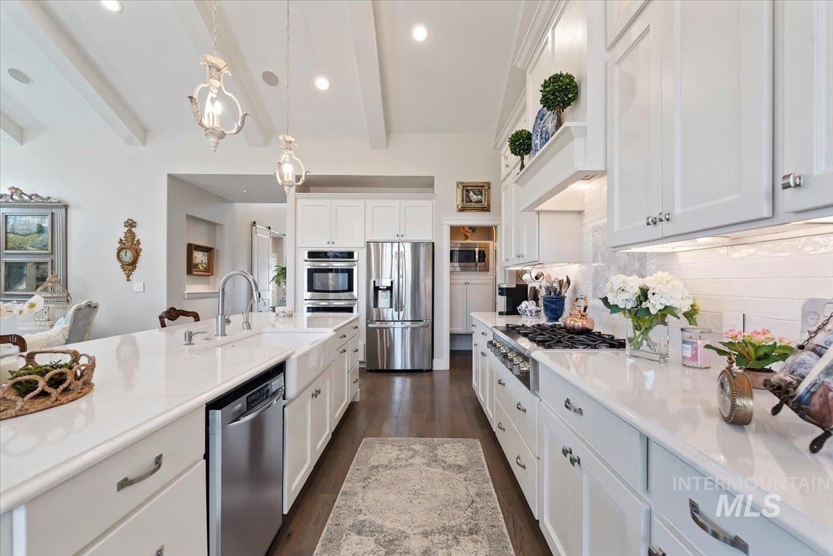 4074 W Bavaria St., Eagle, Idaho 83616, 3 Bedrooms, 2.5 Bathrooms, Residential For Sale, Price $899,900, 98996872