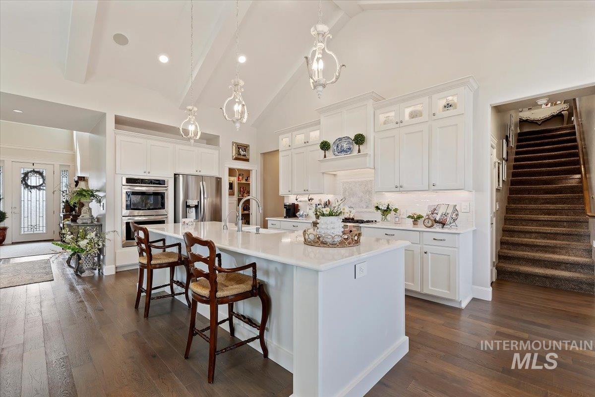 4074 W Bavaria St., Eagle, Idaho 83616, 3 Bedrooms, 2.5 Bathrooms, Residential For Sale, Price $899,900, 98996872