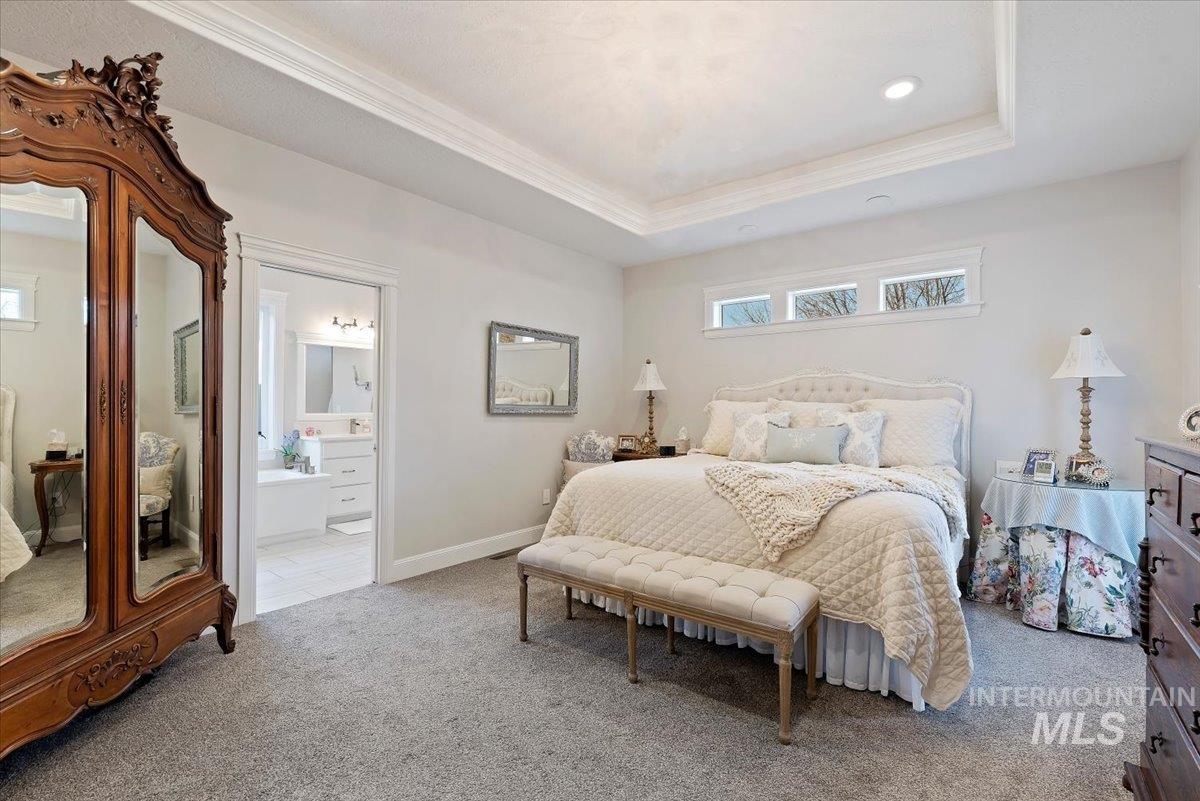 4074 W Bavaria St., Eagle, Idaho 83616, 3 Bedrooms, 2.5 Bathrooms, Residential For Sale, Price $899,900, 98996872