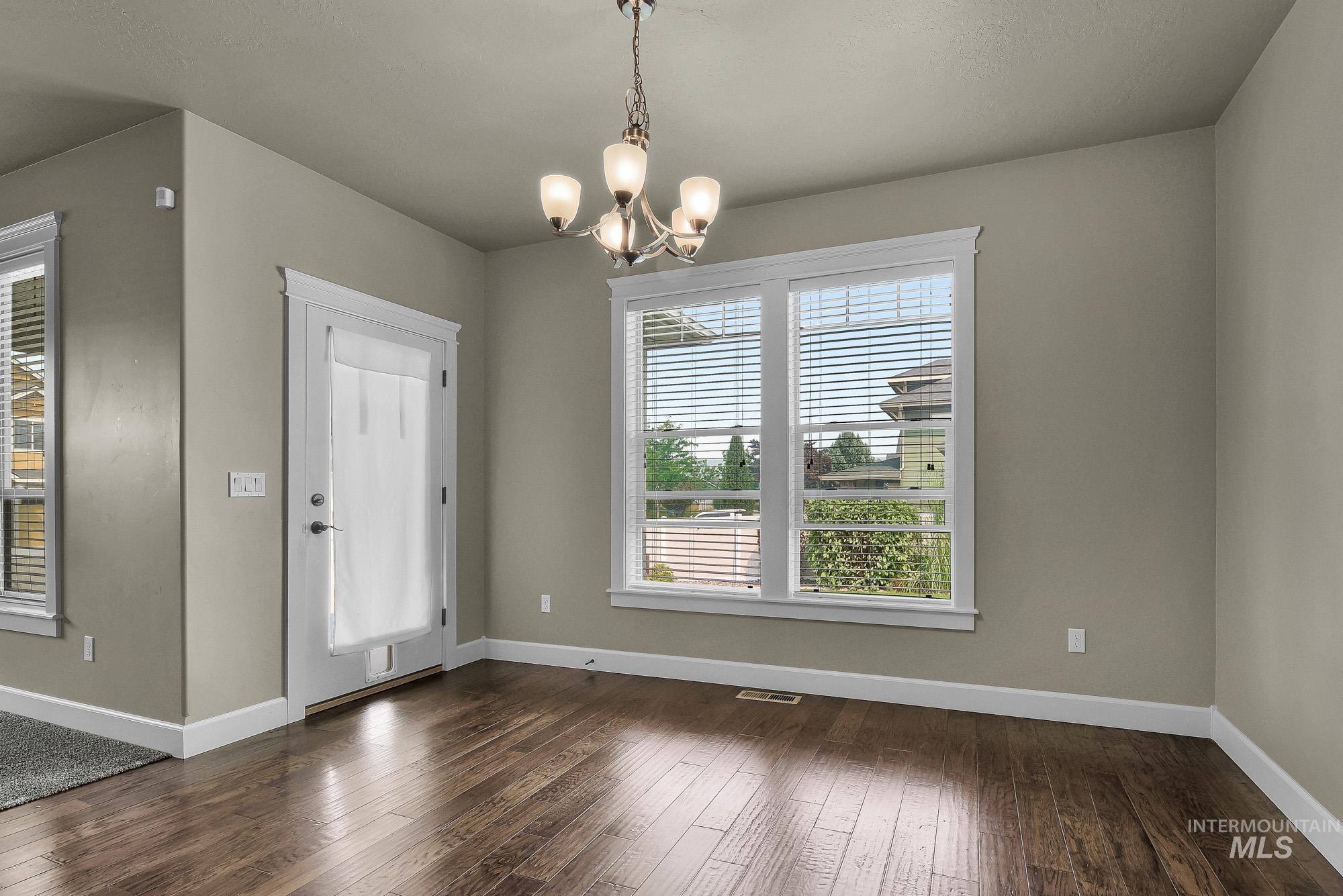 13470 S Stockbridge Way, Nampa, Idaho 83687, 4 Bedrooms, 2 Bathrooms, Residential For Sale, Price $575,000,MLS 98996878