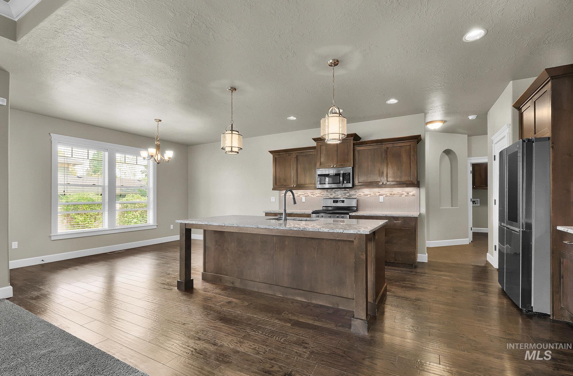 13470 S Stockbridge Way, Nampa, Idaho 83687, 4 Bedrooms, 2 Bathrooms, Residential For Sale, Price $575,000,MLS 98996878