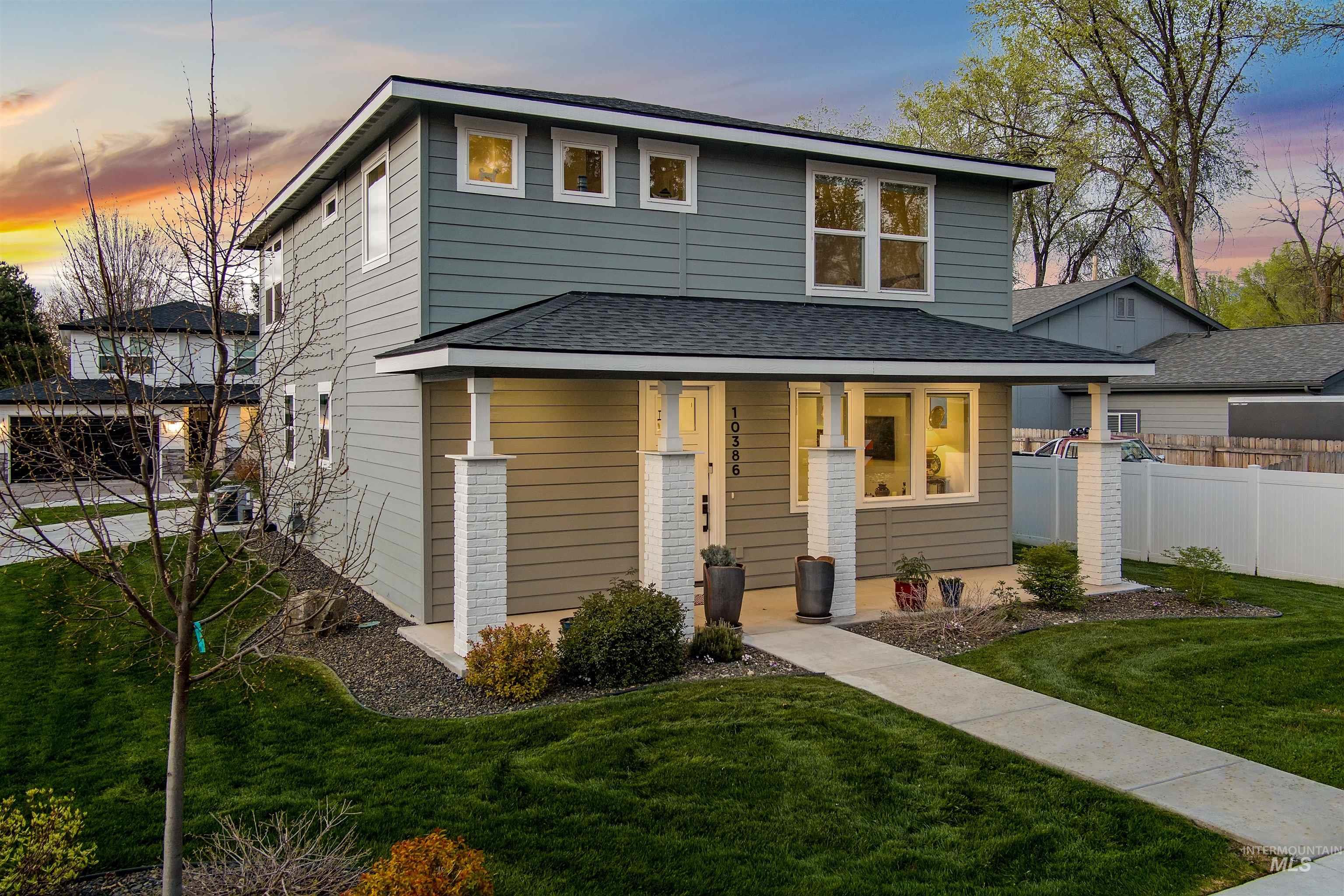 10386 W Shields Ave, Boise, Idaho 83714, 3 Bedrooms, 2.5 Bathrooms, Residential For Sale, Price $568,800,MLS 98996879