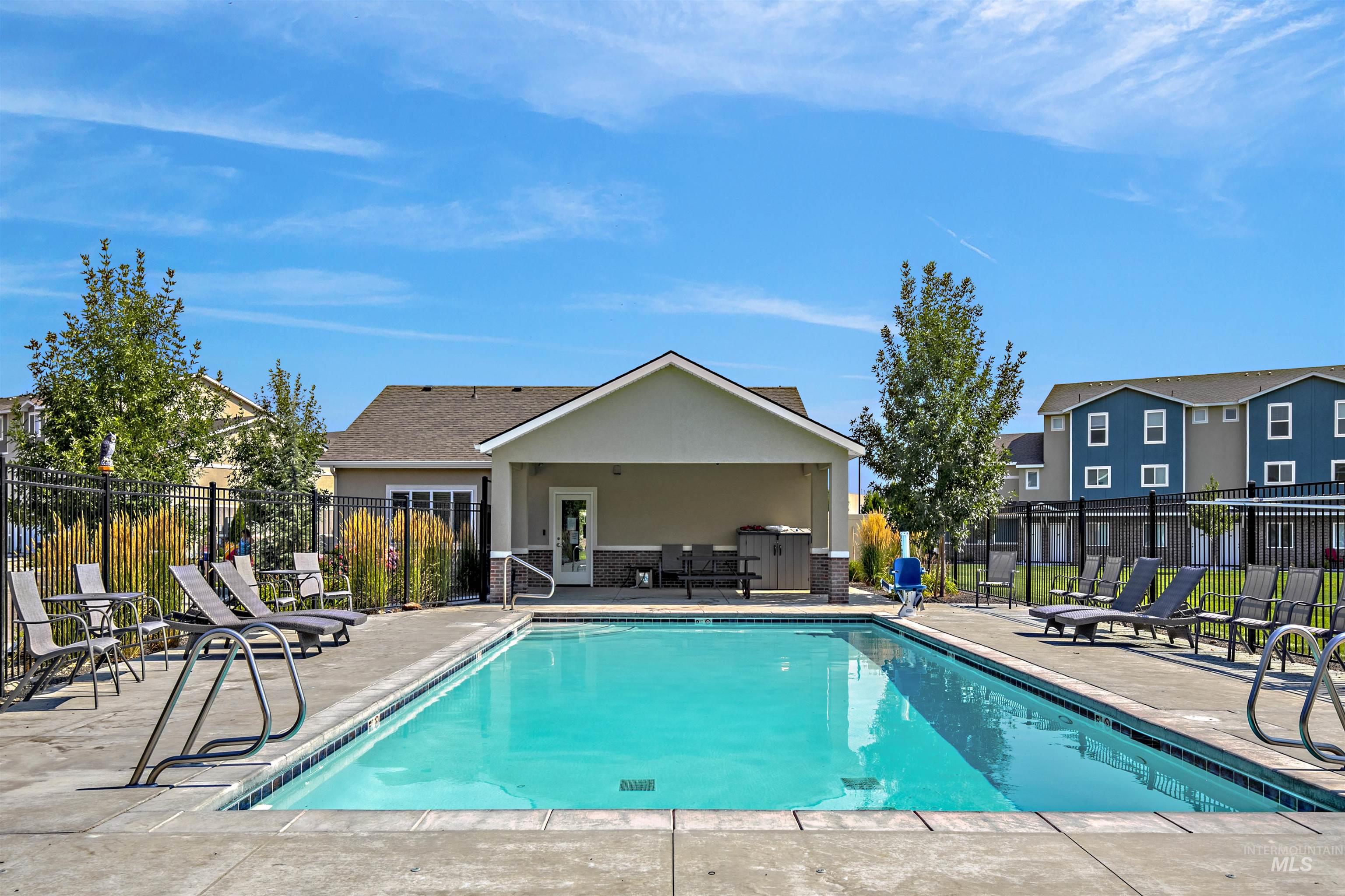 3710 N Centerpointe Way, Meridian, Idaho 83646, 2 Bedrooms, 2 Bathrooms, Residential Income For Sale, Price $1,250,000,MLS 98996880