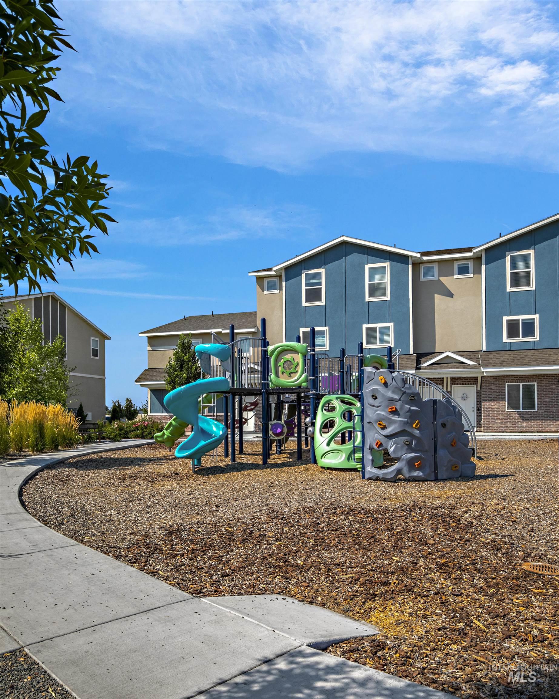 3710 N Centerpointe Way, Meridian, Idaho 83646, 2 Bedrooms, 2 Bathrooms, Residential Income For Sale, Price $1,250,000,MLS 98996880