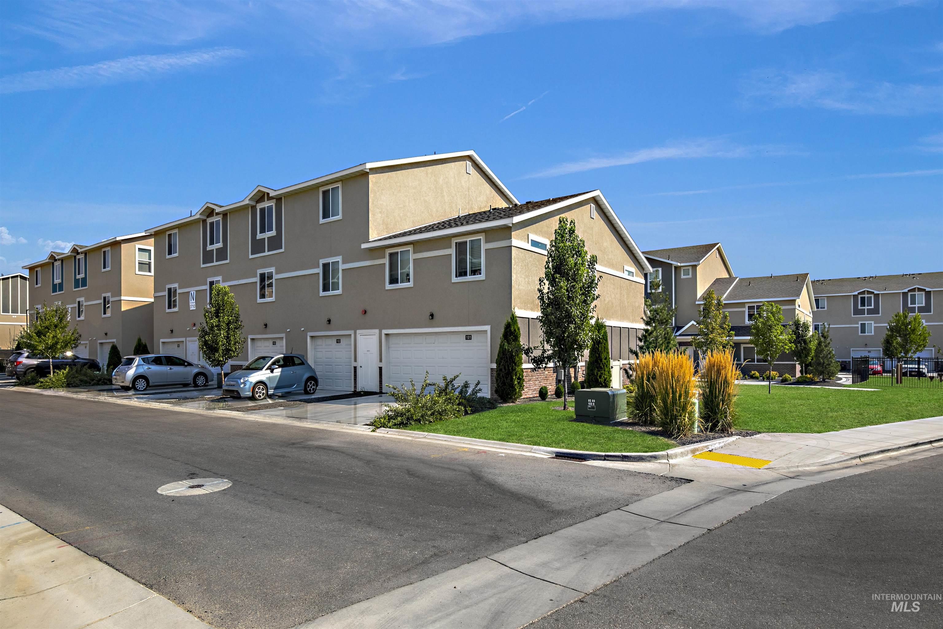 3710 N Centerpointe Way, Meridian, Idaho 83646, 2 Bedrooms, 2 Bathrooms, Residential Income For Sale, Price $1,250,000,MLS 98996880