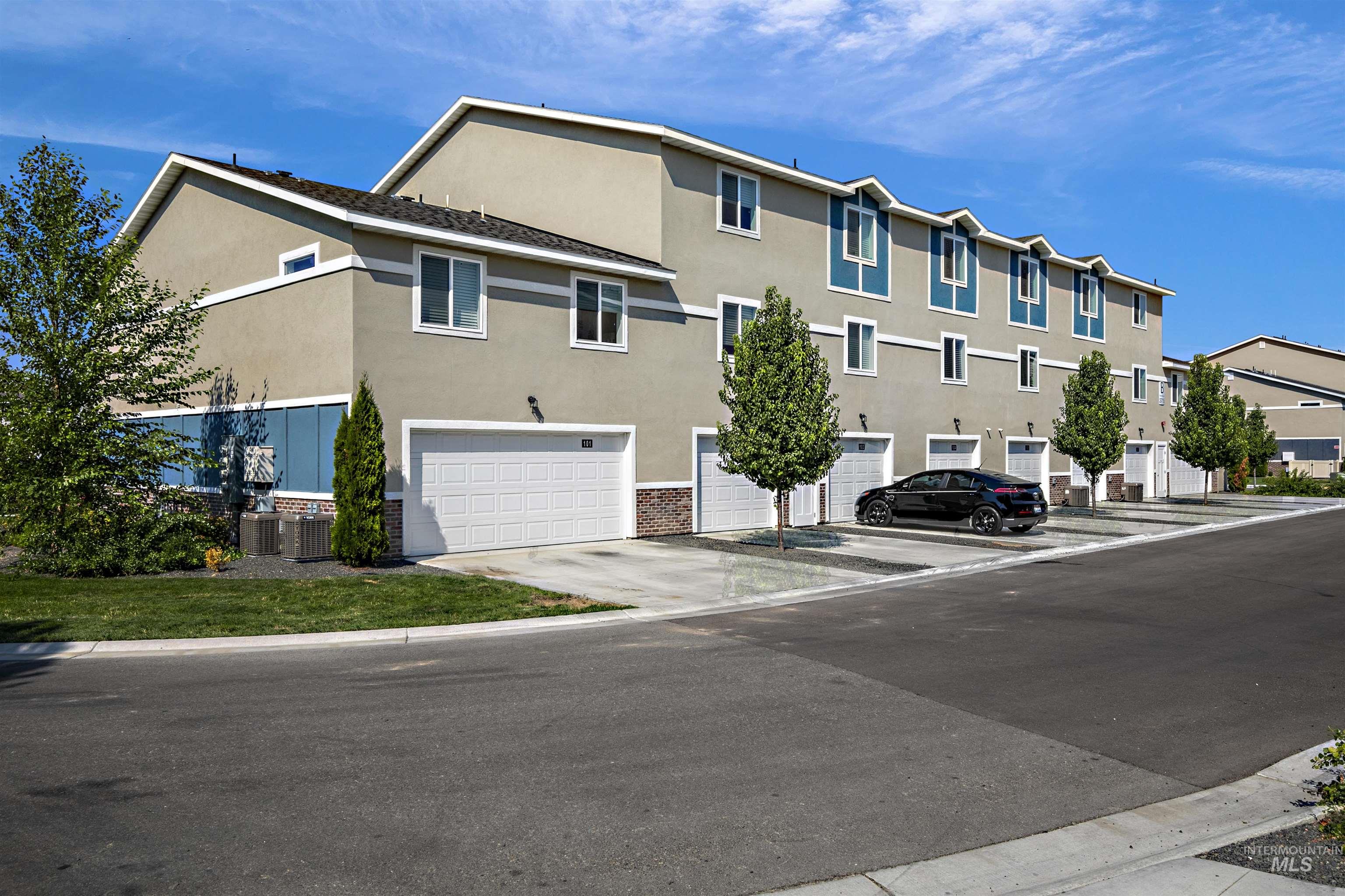 3710 N Centerpointe Way, Meridian, Idaho 83646, 2 Bedrooms, 2 Bathrooms, Residential Income For Sale, Price $1,250,000,MLS 98996880