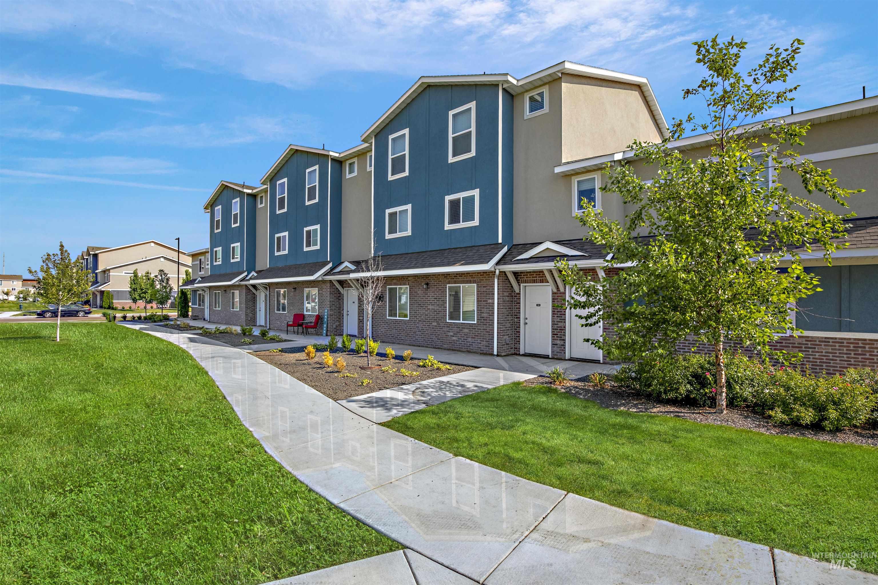 3710 N Centerpointe Way, Meridian, Idaho 83646, 2 Bedrooms, 2 Bathrooms, Residential Income For Sale, Price $1,250,000,MLS 98996880