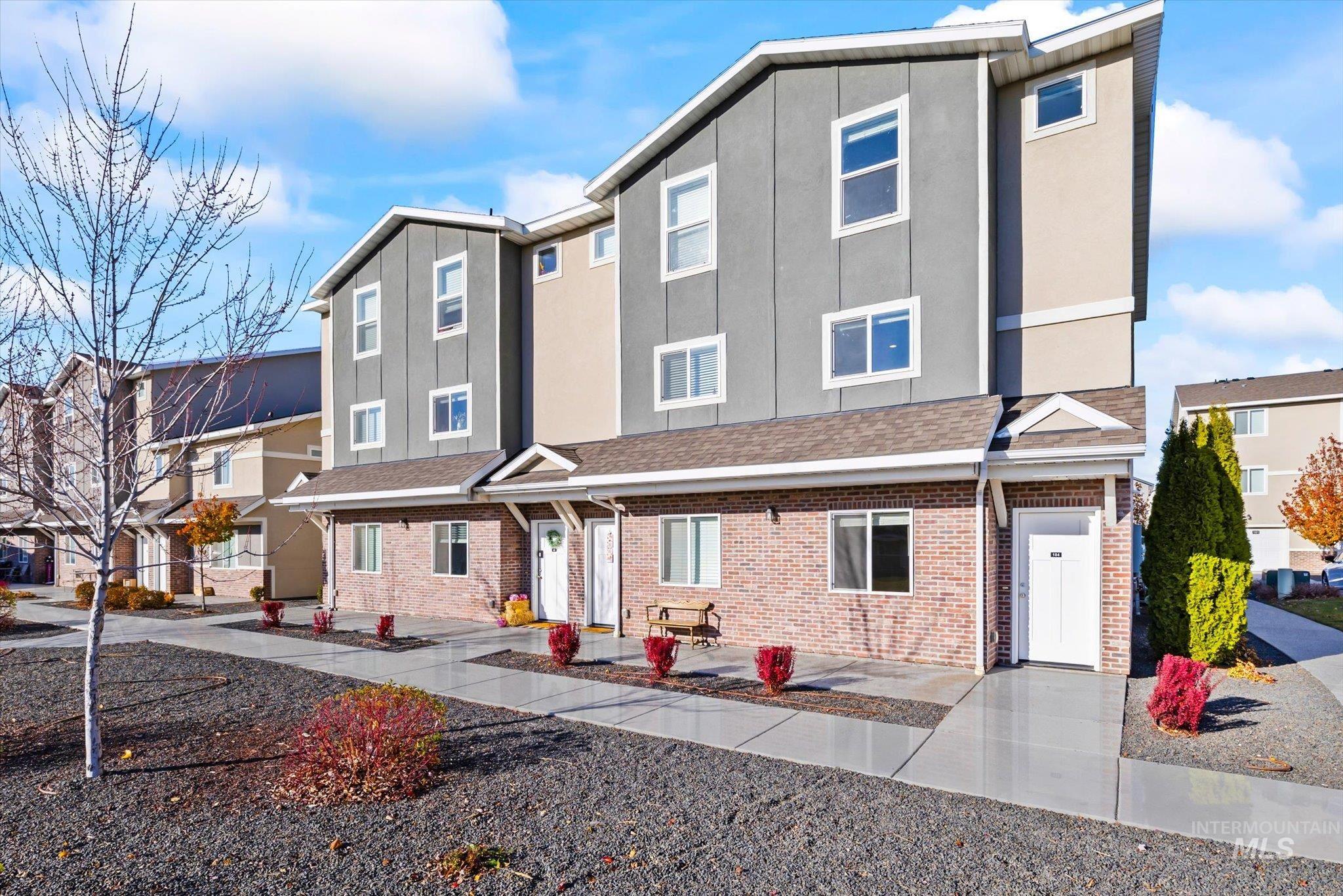 3710 N Centerpointe Way, Meridian, Idaho 83646, 2 Bedrooms, 2 Bathrooms, Residential Income For Sale, Price $1,250,000,MLS 98996880