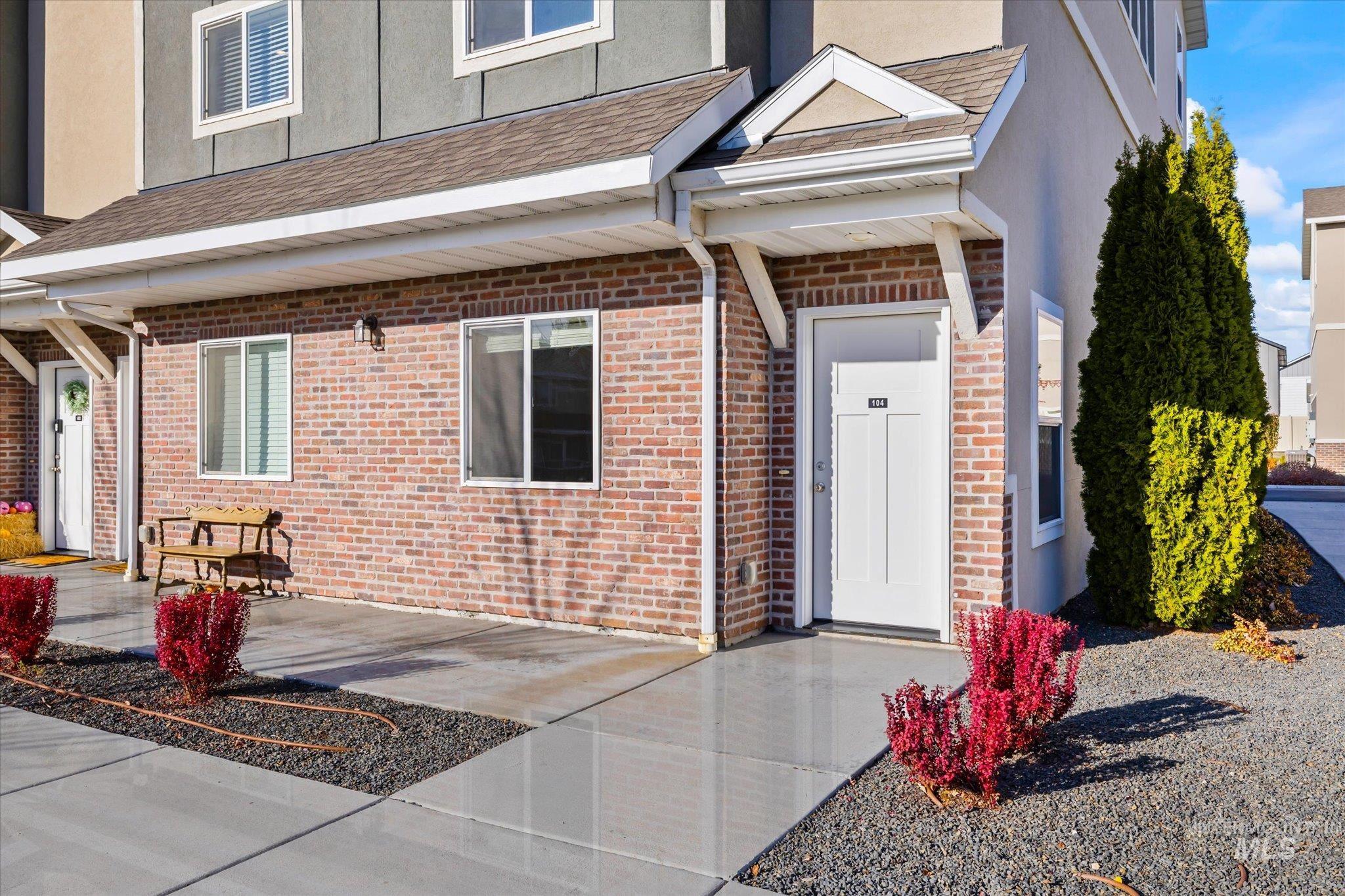 3710 N Centerpointe Way, Meridian, Idaho 83646, 2 Bedrooms, 2 Bathrooms, Residential Income For Sale, Price $1,250,000,MLS 98996880