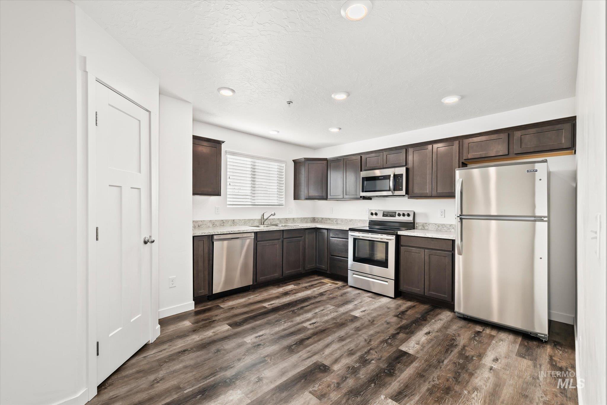3710 N Centerpointe Way, Meridian, Idaho 83646, 2 Bedrooms, 2 Bathrooms, Residential Income For Sale, Price $1,250,000,MLS 98996880