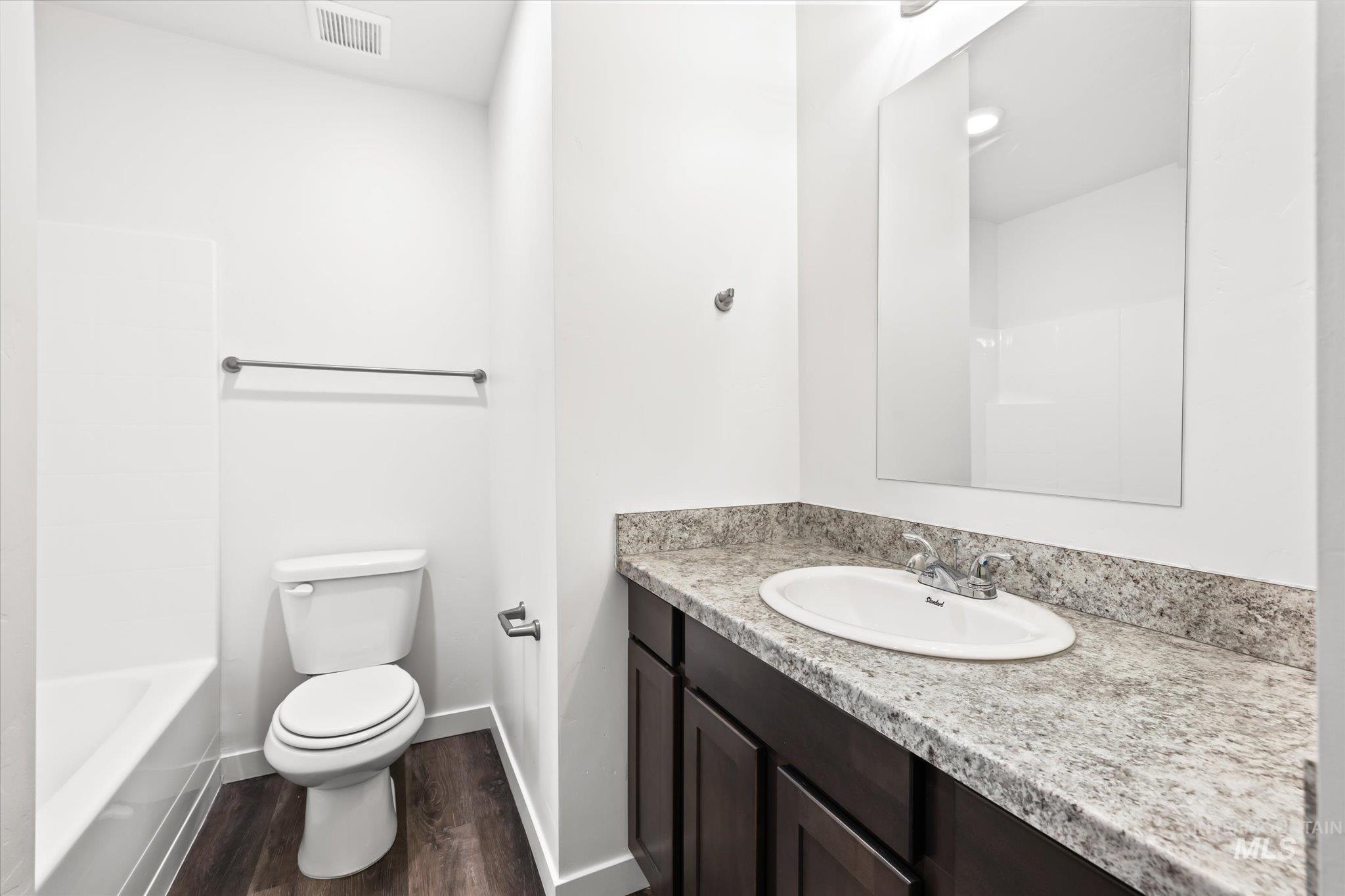 3710 N Centerpointe Way, Meridian, Idaho 83646, 2 Bedrooms, 2 Bathrooms, Residential Income For Sale, Price $1,250,000,MLS 98996880