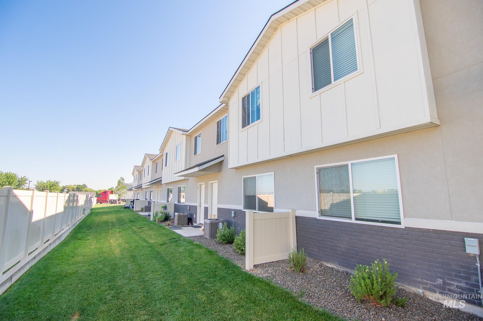 16845 N Seabright Lane, Nampa, Idaho 83687, 3 Bedrooms, 2 Bathrooms, Residential Income For Sale, Price $1,100,000,MLS 98996881