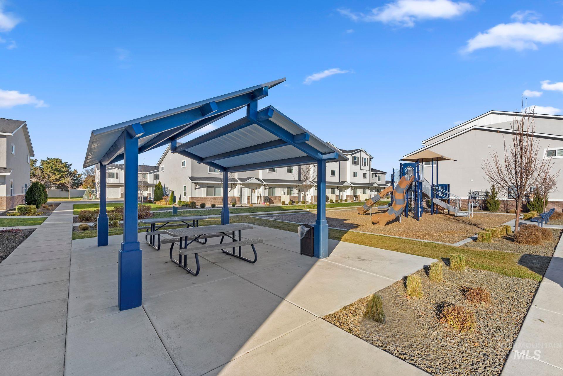 16845 N Seabright Lane, Nampa, Idaho 83687, 3 Bedrooms, 2 Bathrooms, Residential Income For Sale, Price $1,100,000,MLS 98996881