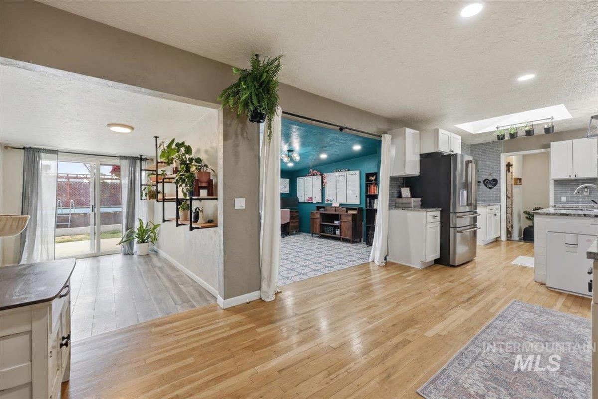 112 Albert St, Caldwell, Idaho 83605, 5 Bedrooms, 3 Bathrooms, Residential For Sale, Price $699,000, 98996883