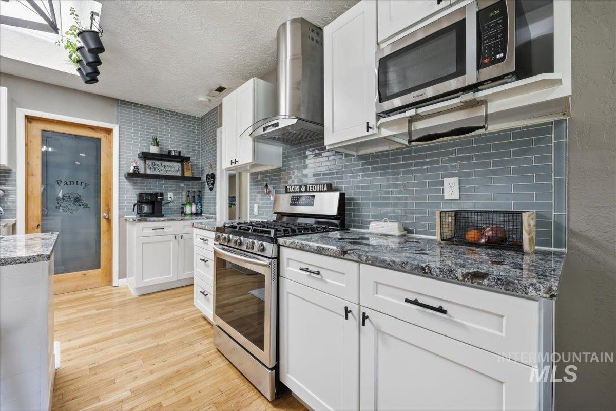 112 Albert St, Caldwell, Idaho 83605, 5 Bedrooms, 3 Bathrooms, Residential For Sale, Price $699,000, 98996883