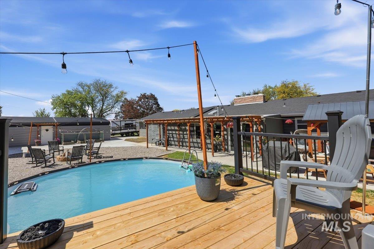 112 Albert St, Caldwell, Idaho 83605, 5 Bedrooms, 3 Bathrooms, Residential For Sale, Price $699,000, 98996883