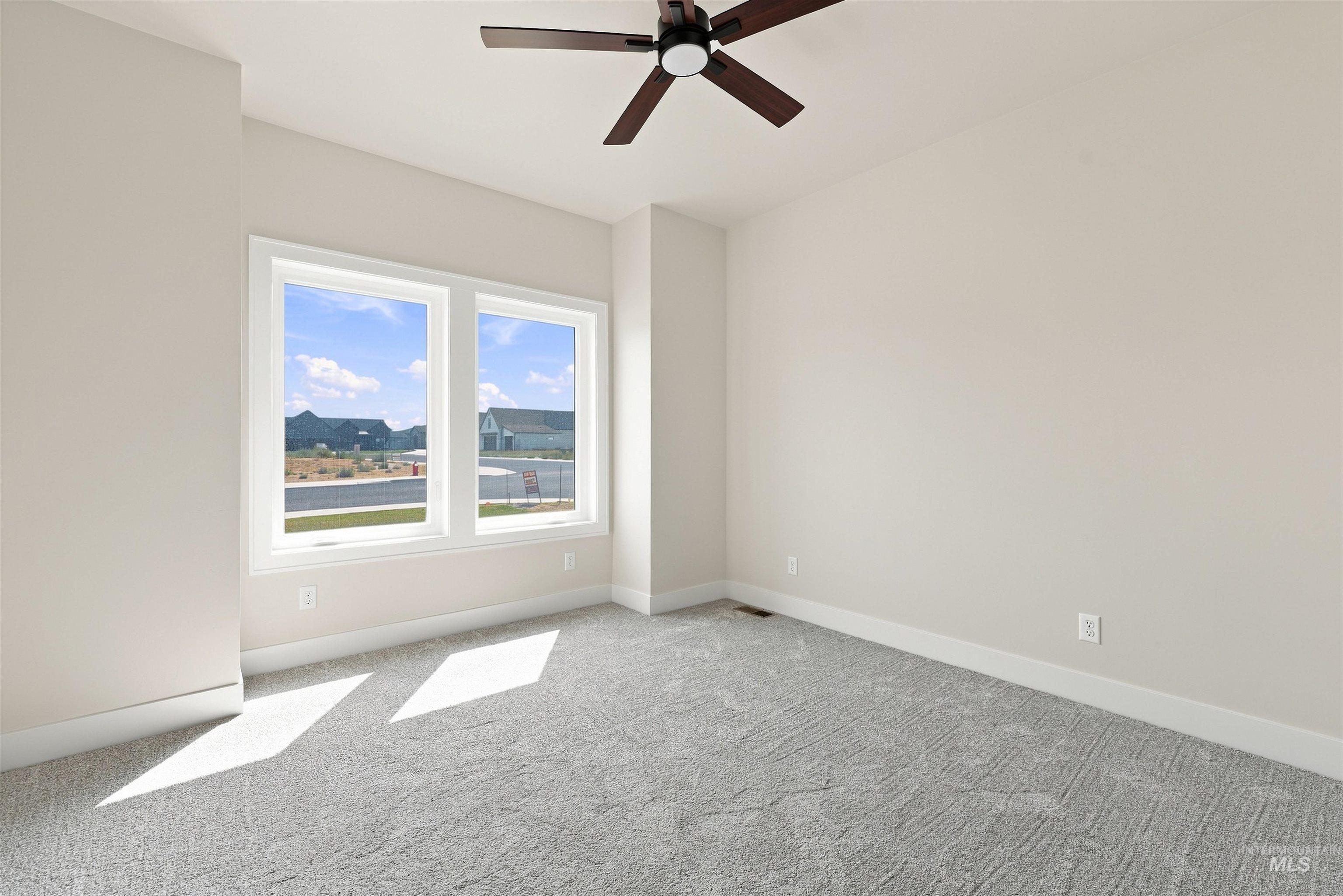 2263 Kooskia Lp, Twin Falls, Idaho 83301, 5 Bedrooms, 3.5 Bathrooms, Residential For Sale, Price $735,000,MLS 98996885