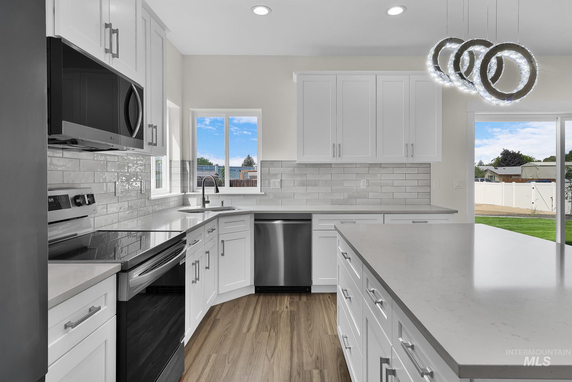 2207 S Janeen St, Boise, Idaho 83709, 4 Bedrooms, 2.5 Bathrooms, Residential For Sale, Price $849,900, 98996887
