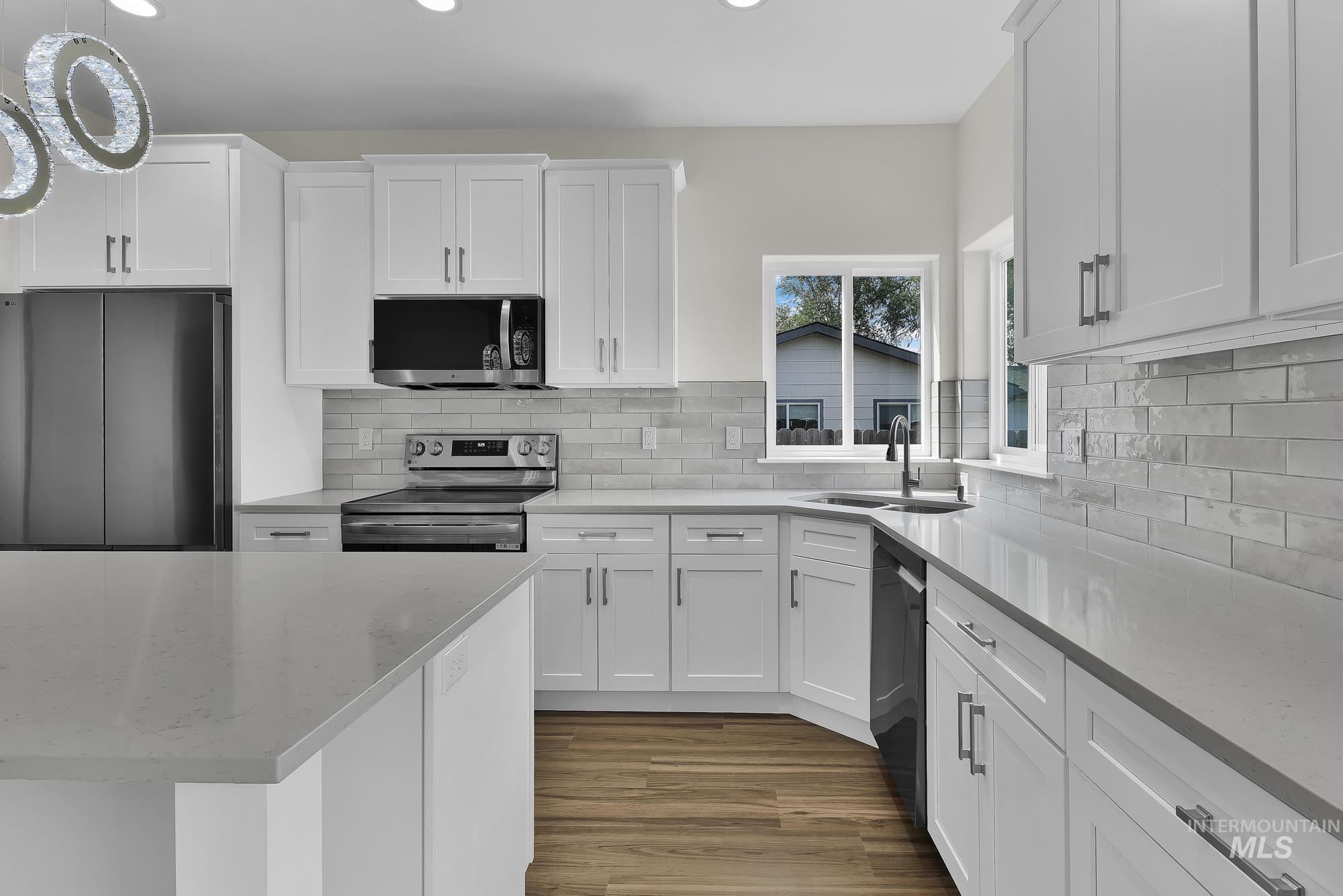 2207 S Janeen St, Boise, Idaho 83709, 4 Bedrooms, 2.5 Bathrooms, Residential For Sale, Price $849,900, 98996887