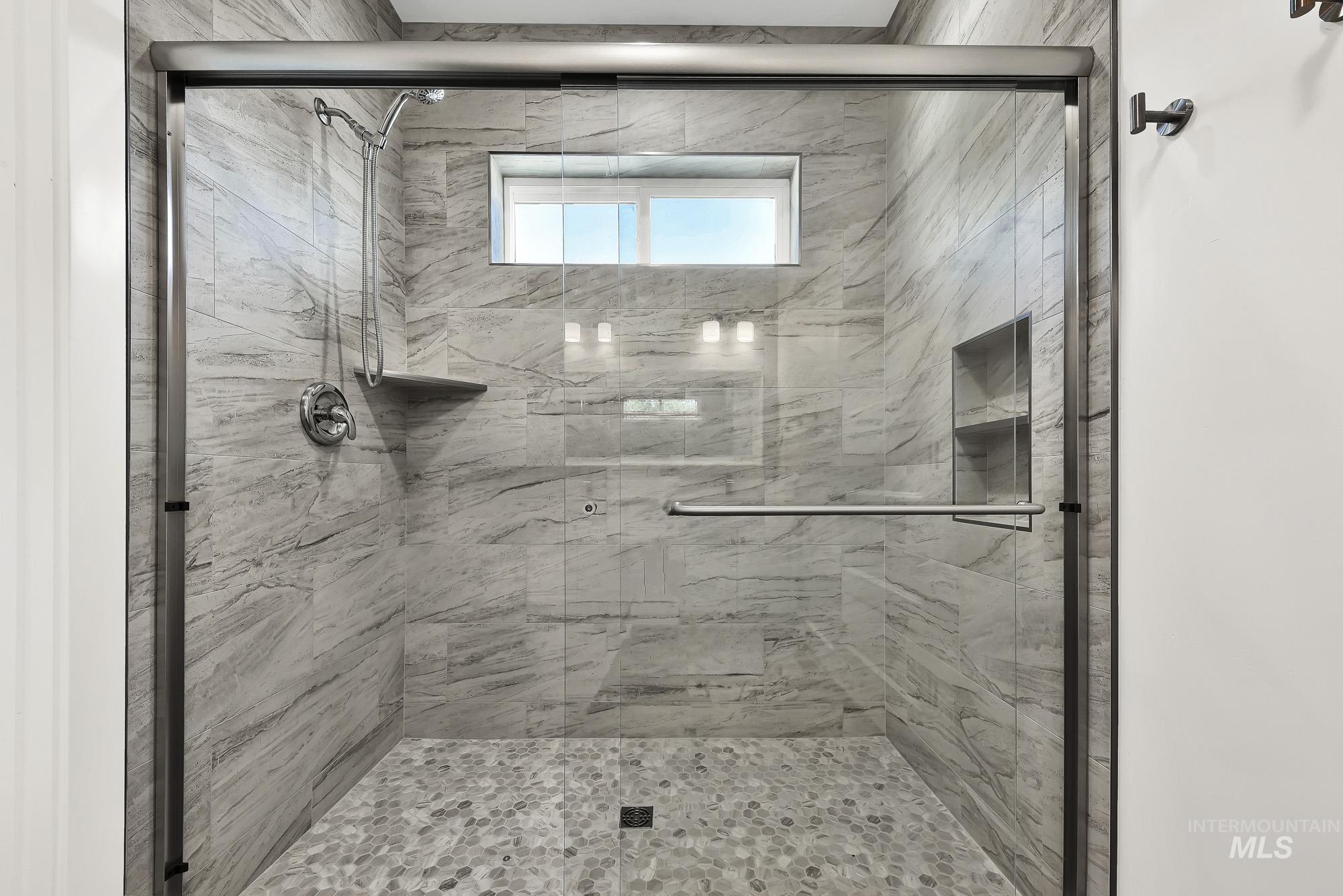 2207 S Janeen St, Boise, Idaho 83709, 4 Bedrooms, 2.5 Bathrooms, Residential For Sale, Price $849,900, 98996887
