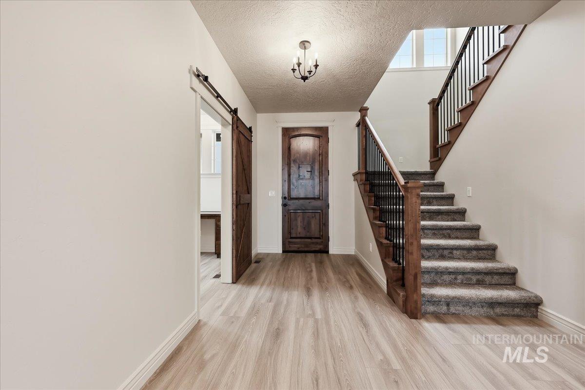 7800 W Flathead Lake St, Eagle, Idaho 83616, 4 Bedrooms, 2.5 Bathrooms, Residential For Sale, Price $897,900, 98996889