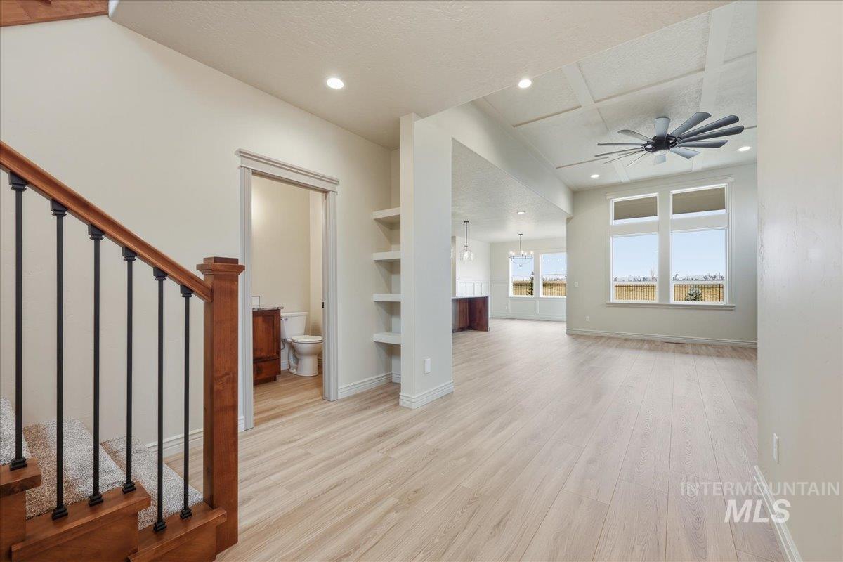 7800 W Flathead Lake St, Eagle, Idaho 83616, 4 Bedrooms, 2.5 Bathrooms, Residential For Sale, Price $897,900, 98996889