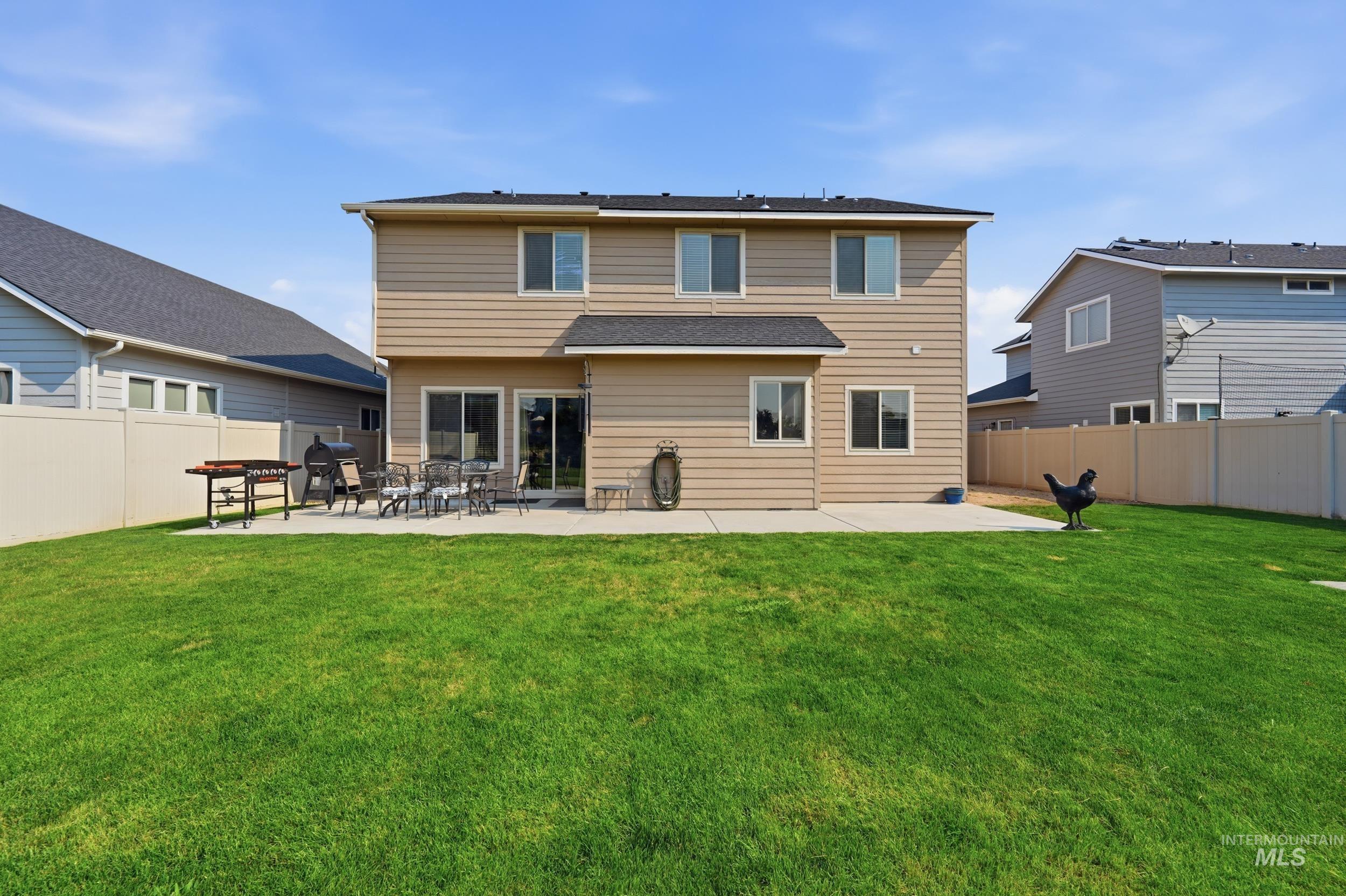 725 E Ionia Dr, Meridian, Idaho 83642, 5 Bedrooms, 2.5 Bathrooms, Residential For Sale, Price $614,900, 98996890