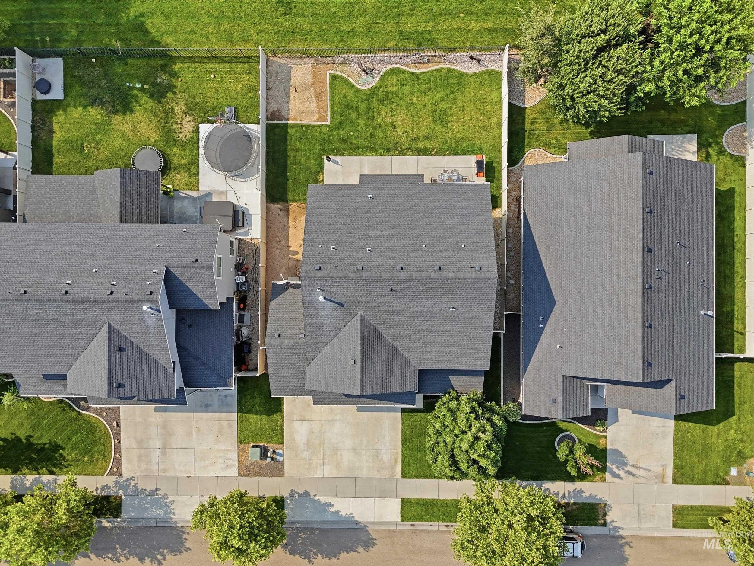 725 E Ionia Dr, Meridian, Idaho 83642, 5 Bedrooms, 2.5 Bathrooms, Residential For Sale, Price $614,900, 98996890