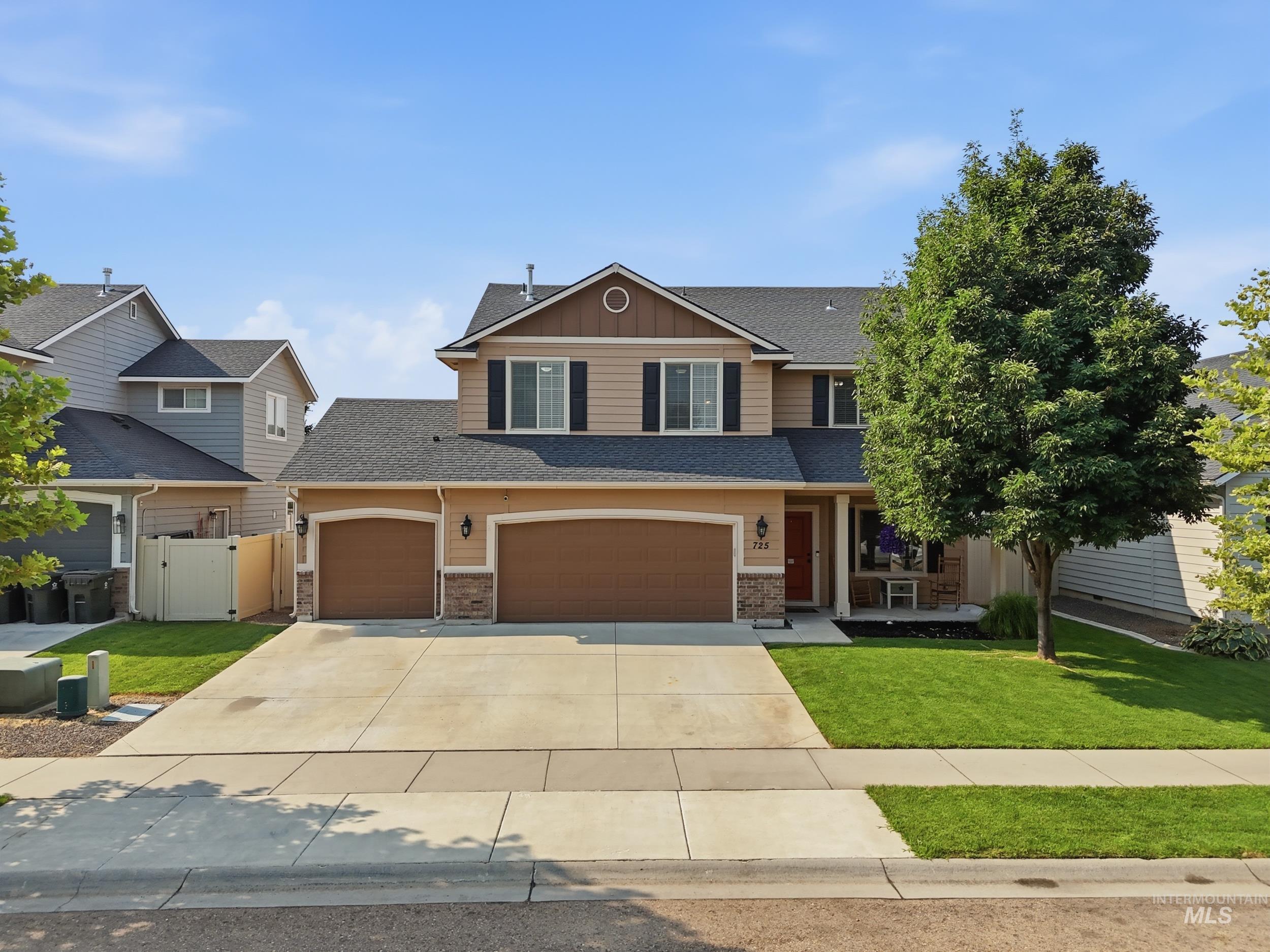 725 E Ionia Dr, Meridian, Idaho 83642, 5 Bedrooms, 2.5 Bathrooms, Residential For Sale, Price $614,900, 98996890