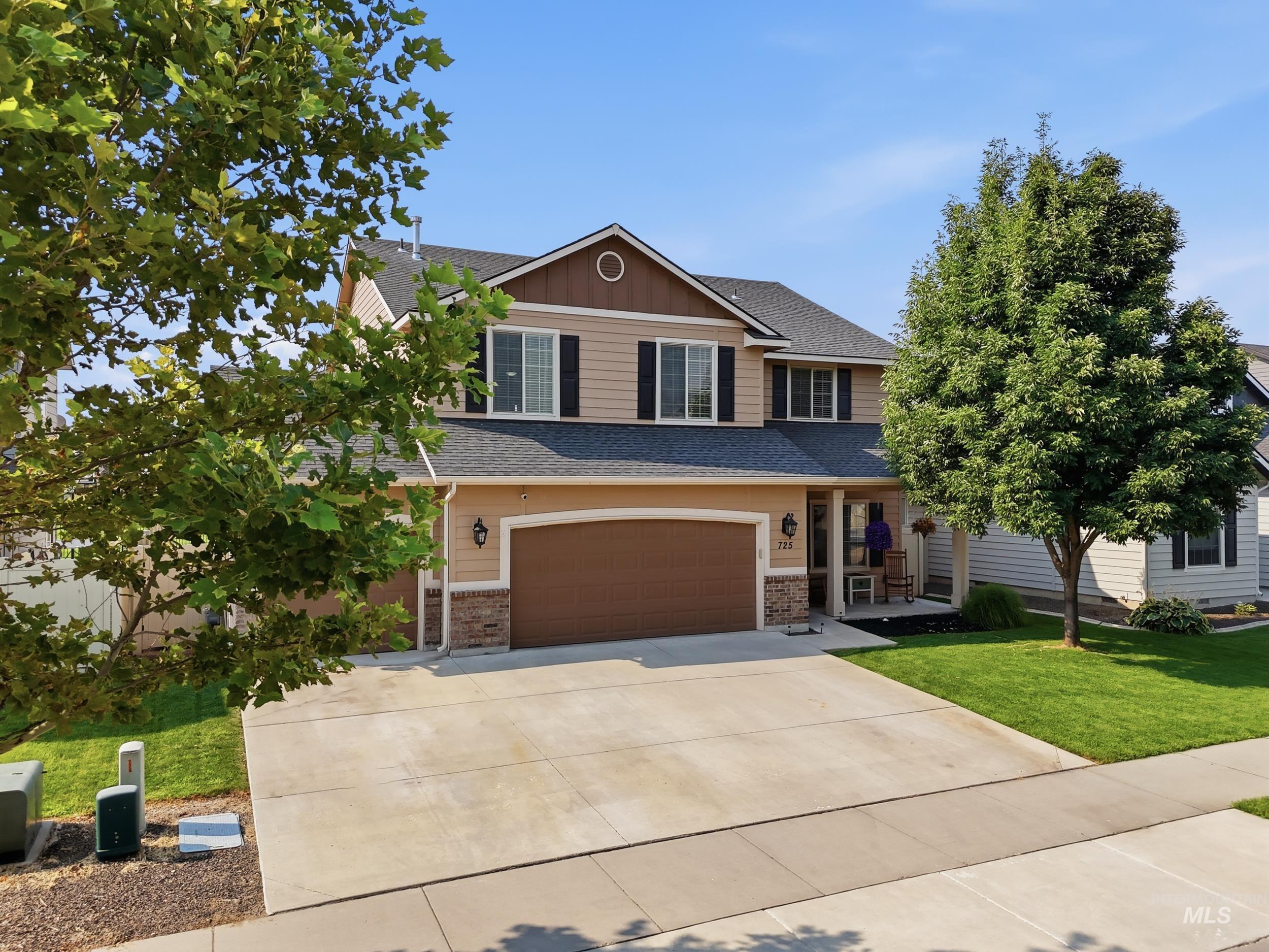 725 E Ionia Dr, Meridian, Idaho 83642, 5 Bedrooms, 2.5 Bathrooms, Residential For Sale, Price $614,900, 98996890