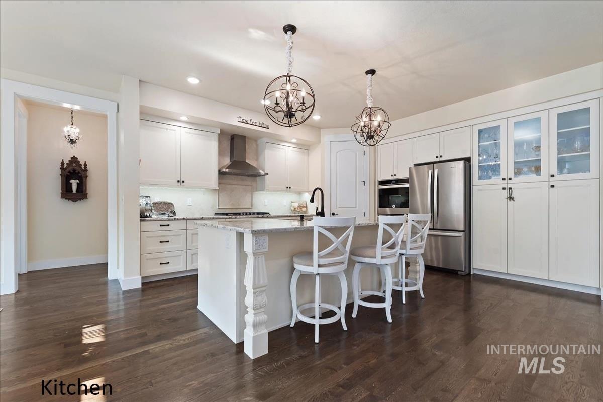 3900 S Lone Pine Ave, Meridian, Idaho 83642, 3 Bedrooms, 2 Bathrooms, Residential For Sale, Price $695,000,MLS 98996891