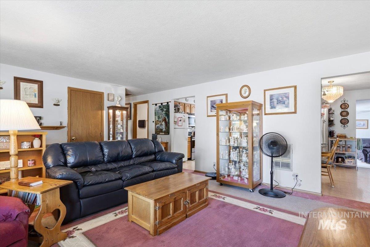 1699 Syringa Dr, Emmett, Idaho 83617, 3 Bedrooms, 2 Bathrooms, Residential For Sale, Price $525,000, 98996895
