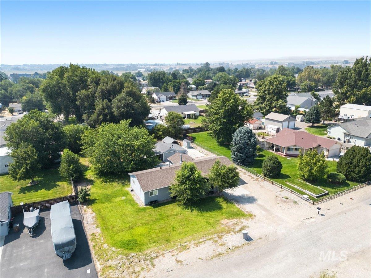 1699 Syringa Dr, Emmett, Idaho 83617, 3 Bedrooms, 2 Bathrooms, Residential For Sale, Price $525,000, 98996895