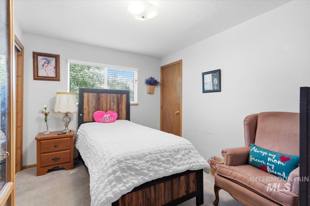 1699 Syringa Dr, Emmett, Idaho 83617, 3 Bedrooms, 2 Bathrooms, Residential For Sale, Price $525,000, 98996895
