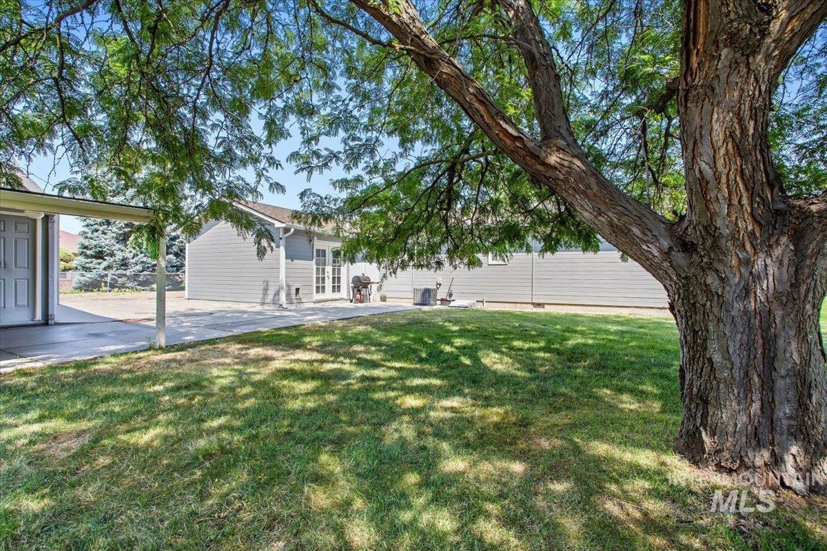1699 Syringa Dr, Emmett, Idaho 83617, 3 Bedrooms, 2 Bathrooms, Residential For Sale, Price $525,000, 98996895