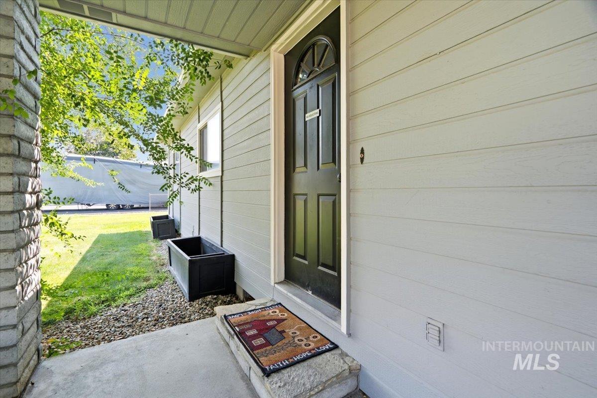 1699 Syringa Dr, Emmett, Idaho 83617, 3 Bedrooms, 2 Bathrooms, Residential For Sale, Price $525,000, 98996895