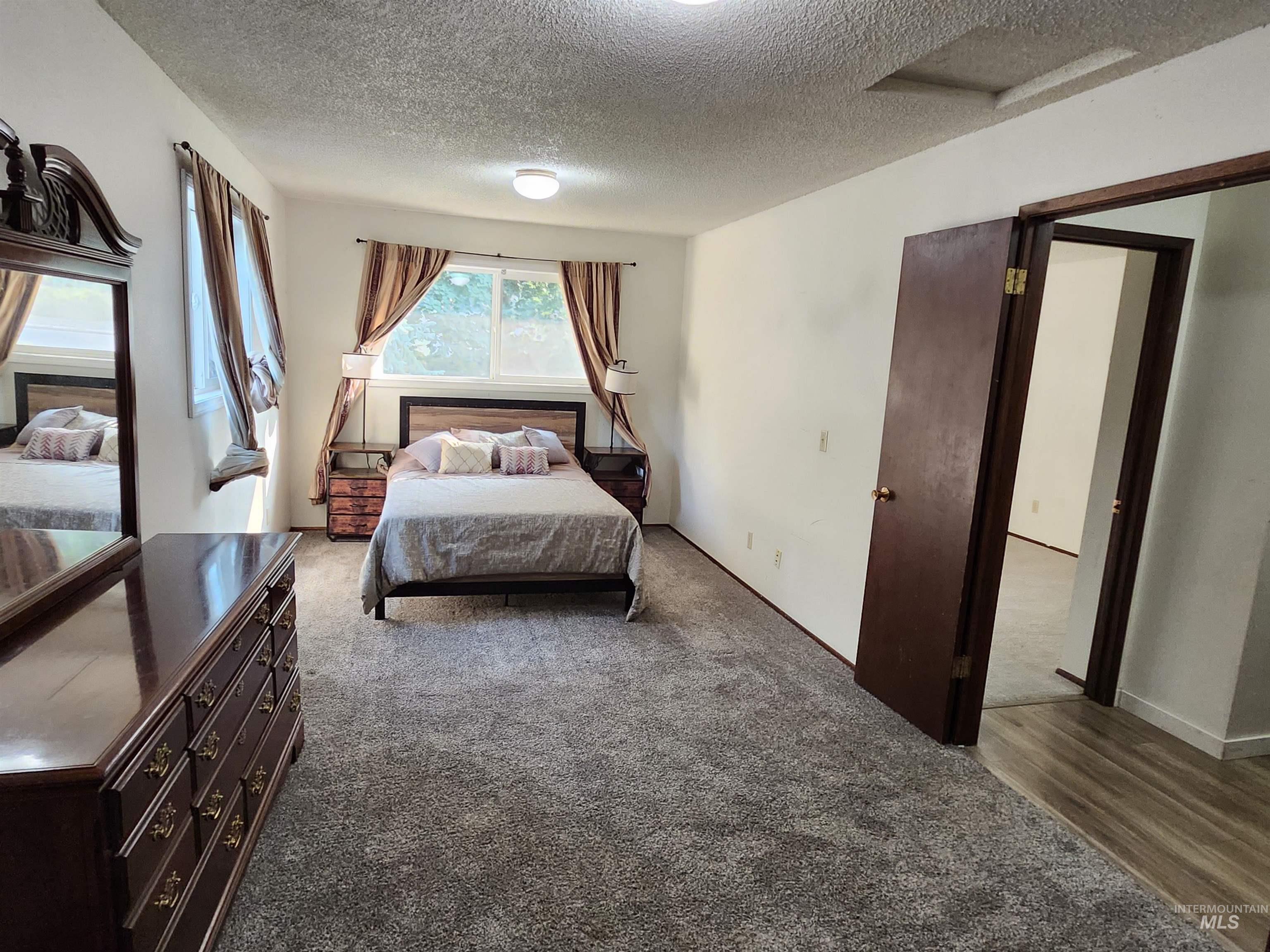 1232 Ponderosa Dr, Moscow, Idaho 83843, 4 Bedrooms, 3 Bathrooms, Residential For Sale, Price $595,000,MLS 98996897