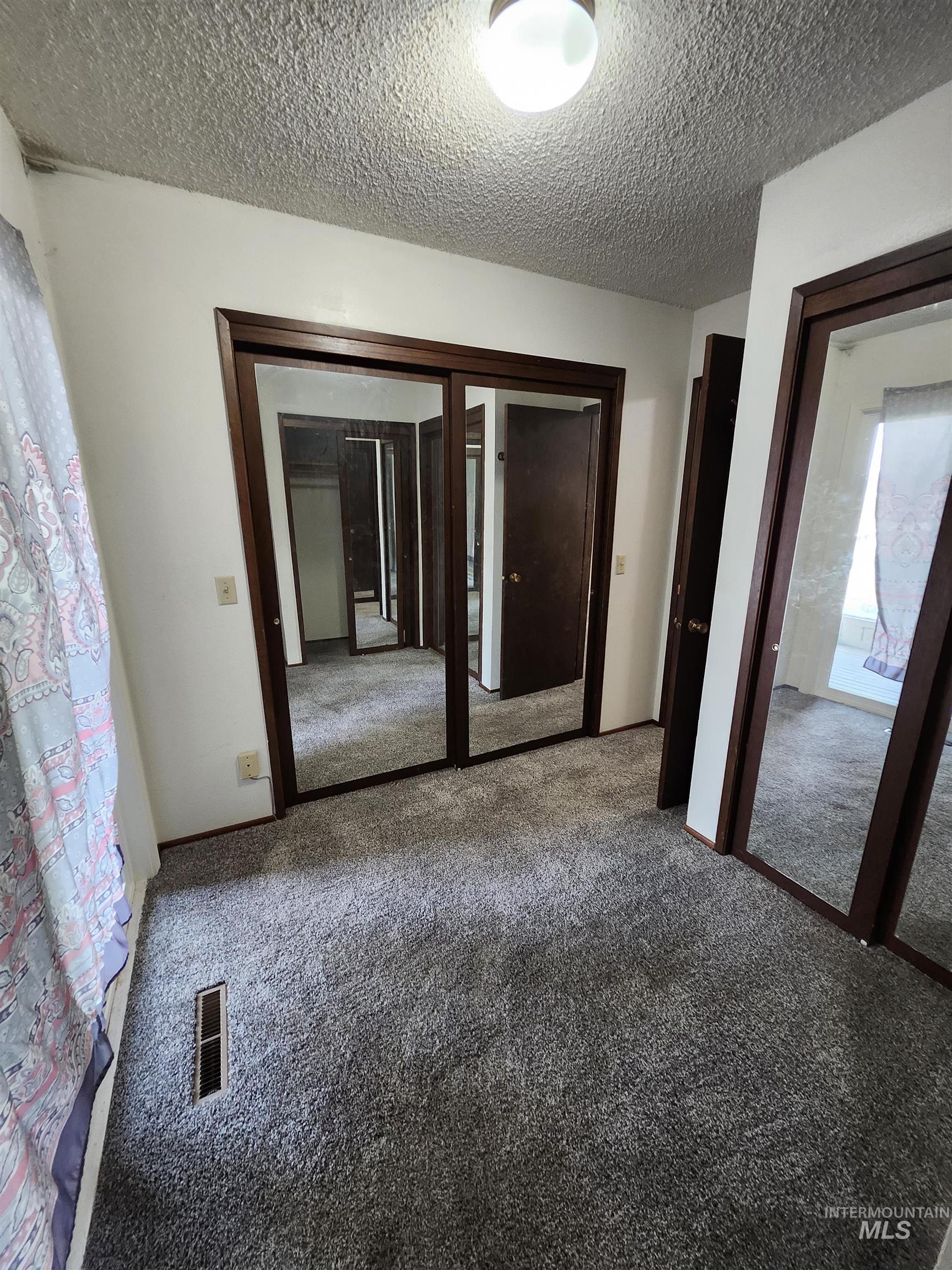 1232 Ponderosa Dr, Moscow, Idaho 83843, 4 Bedrooms, 3 Bathrooms, Residential For Sale, Price $595,000,MLS 98996897