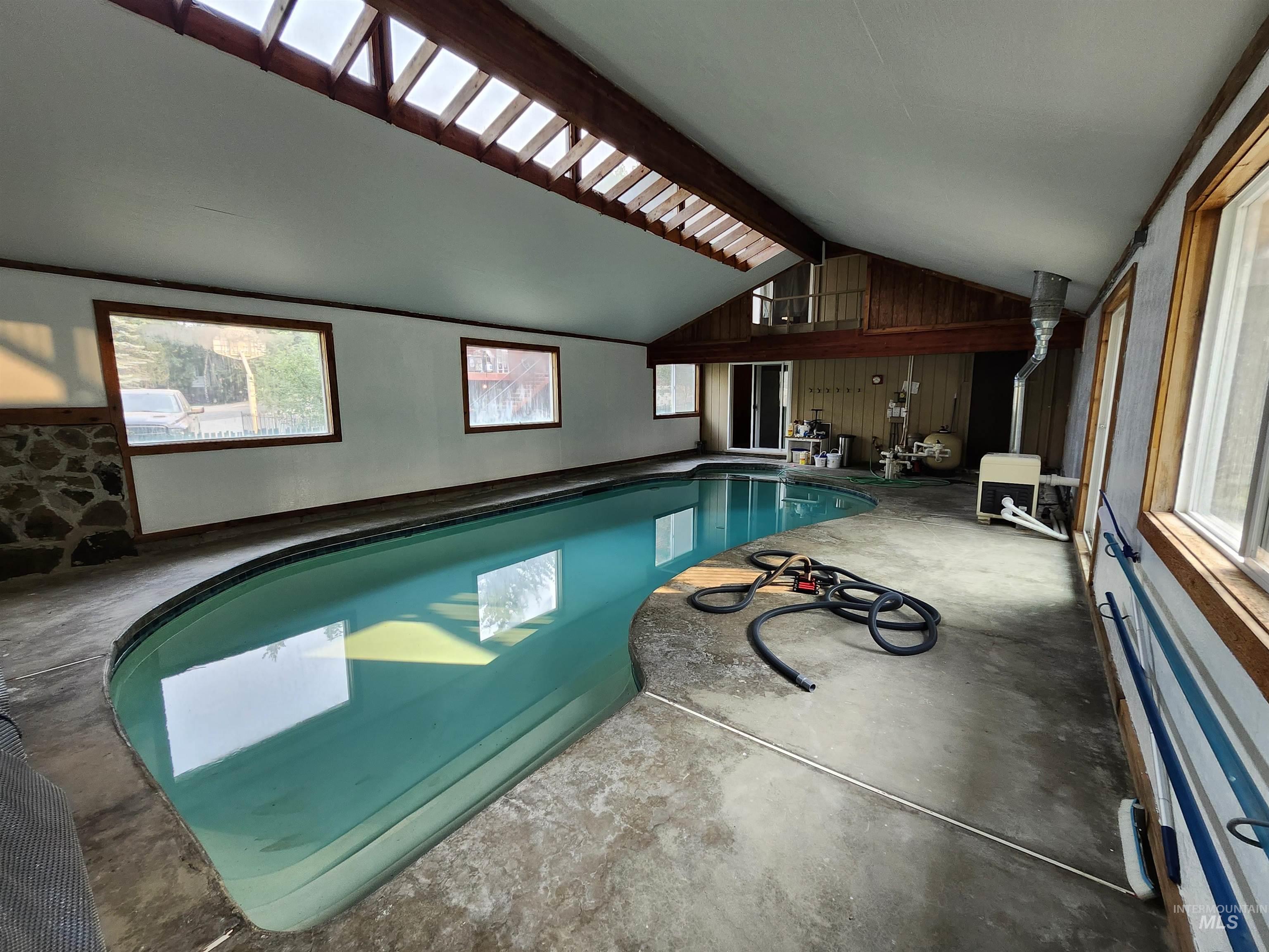 1232 Ponderosa Dr, Moscow, Idaho 83843, 4 Bedrooms, 3 Bathrooms, Residential For Sale, Price $595,000,MLS 98996897