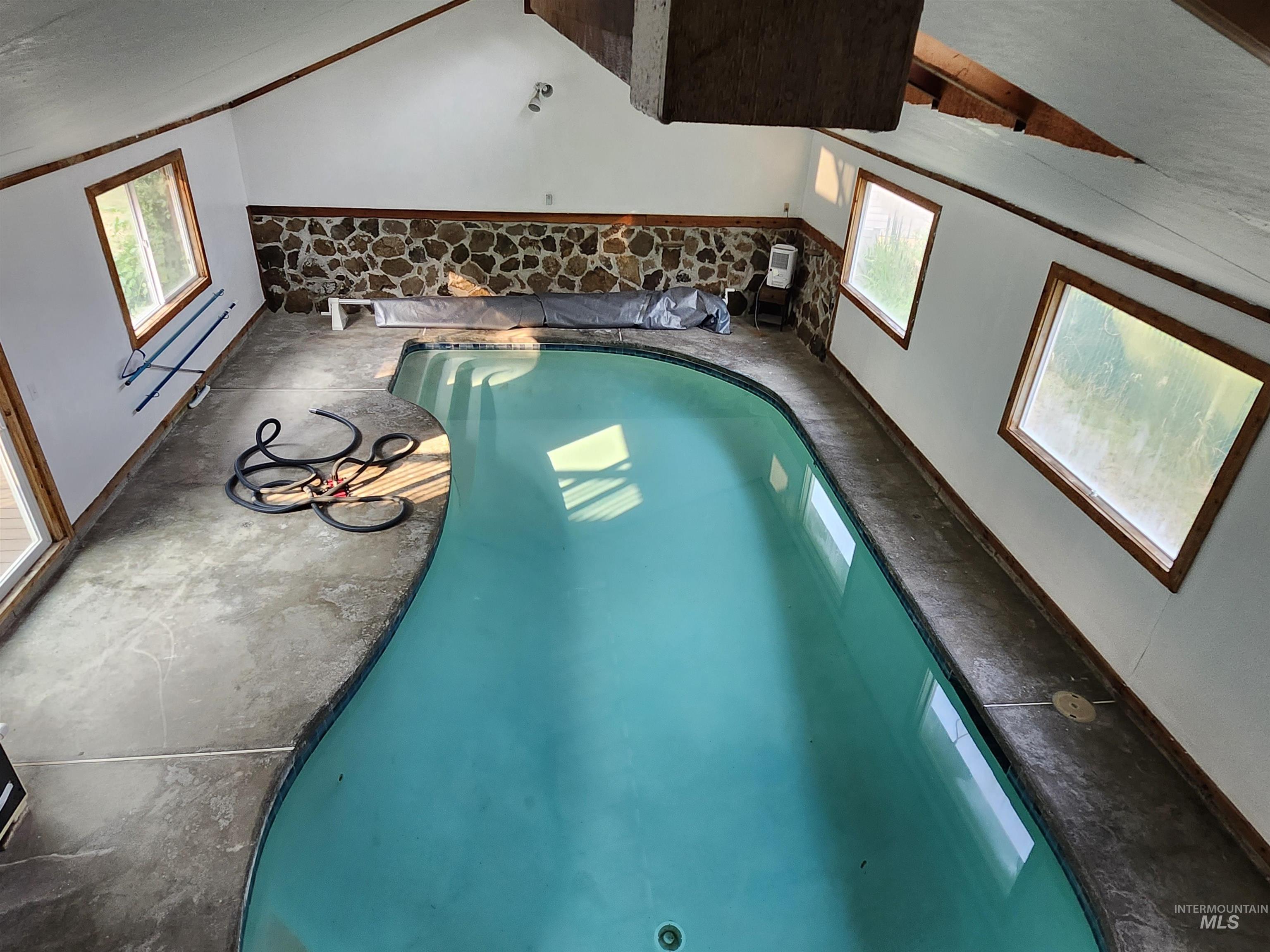 1232 Ponderosa Dr, Moscow, Idaho 83843, 4 Bedrooms, 3 Bathrooms, Residential For Sale, Price $595,000,MLS 98996897