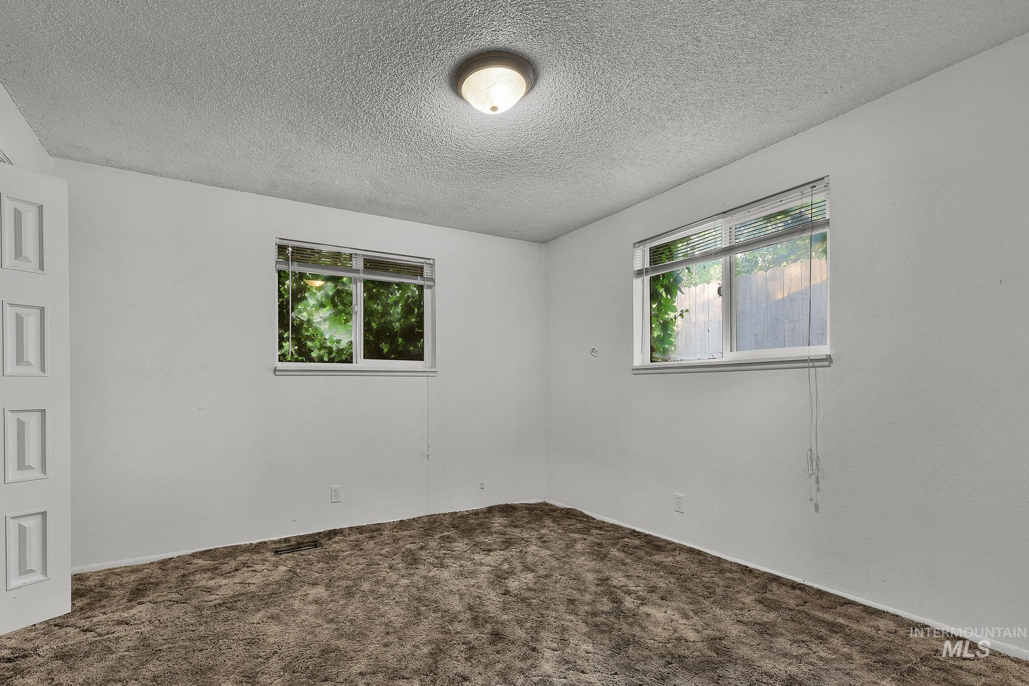803 E Colorado, Nampa, Idaho 83686, 2 Bedrooms, 1 Bathroom, Residential For Sale, Price $270,000,MLS 98996898