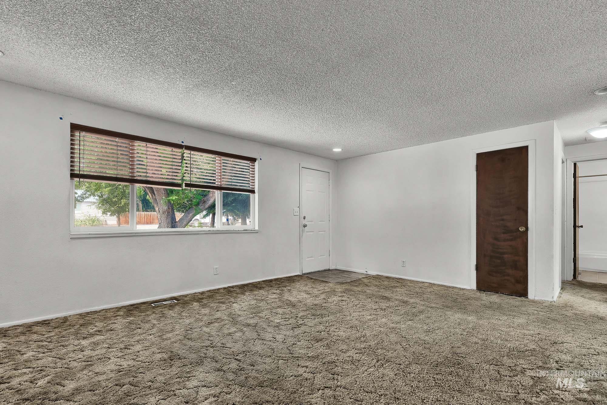 803 E Colorado, Nampa, Idaho 83686, 2 Bedrooms, 1 Bathroom, Residential For Sale, Price $270,000,MLS 98996898