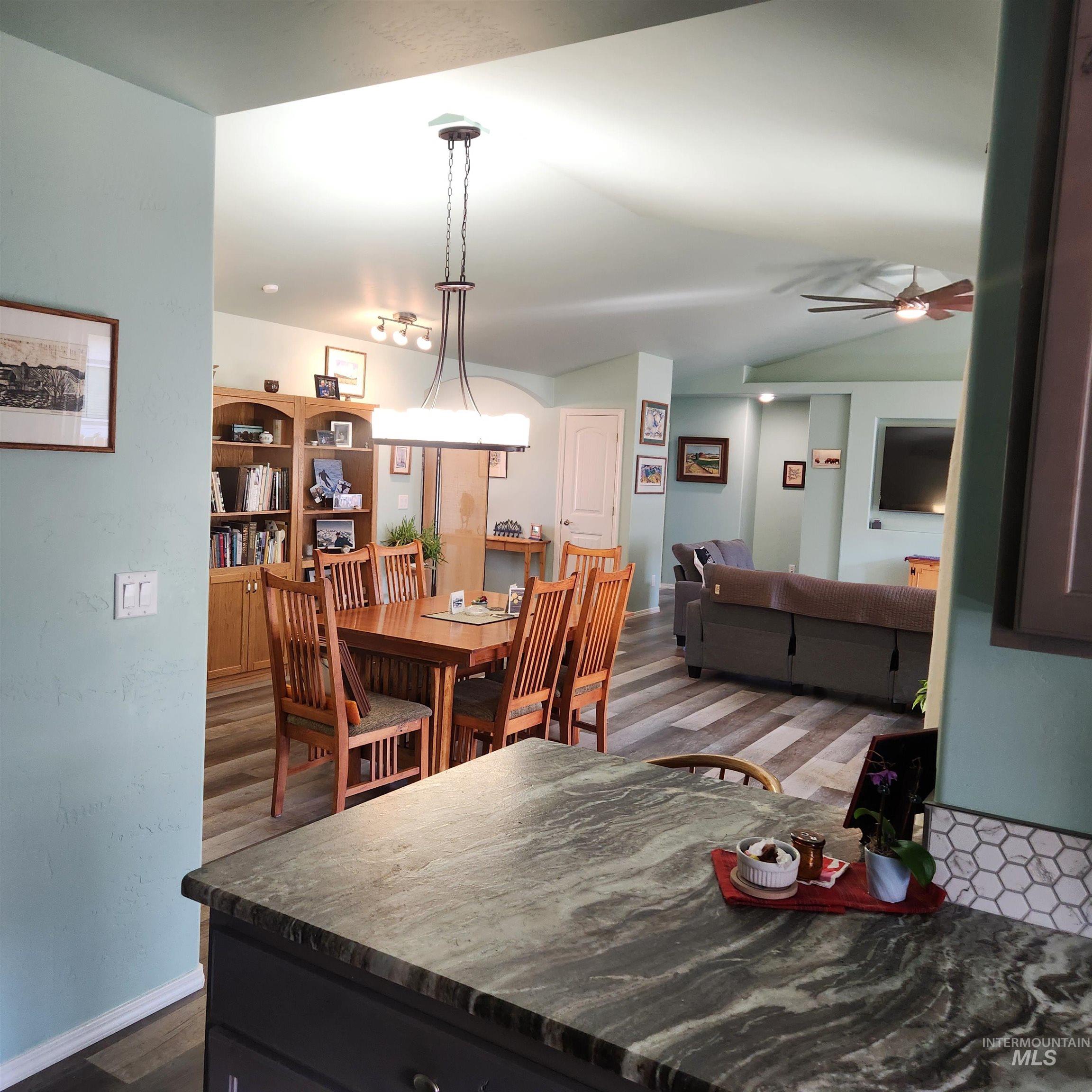 1536 Marie, Gooding, Idaho 83330, 3 Bedrooms, 3 Bathrooms, Residential For Sale, Price $439,500,MLS 98996899