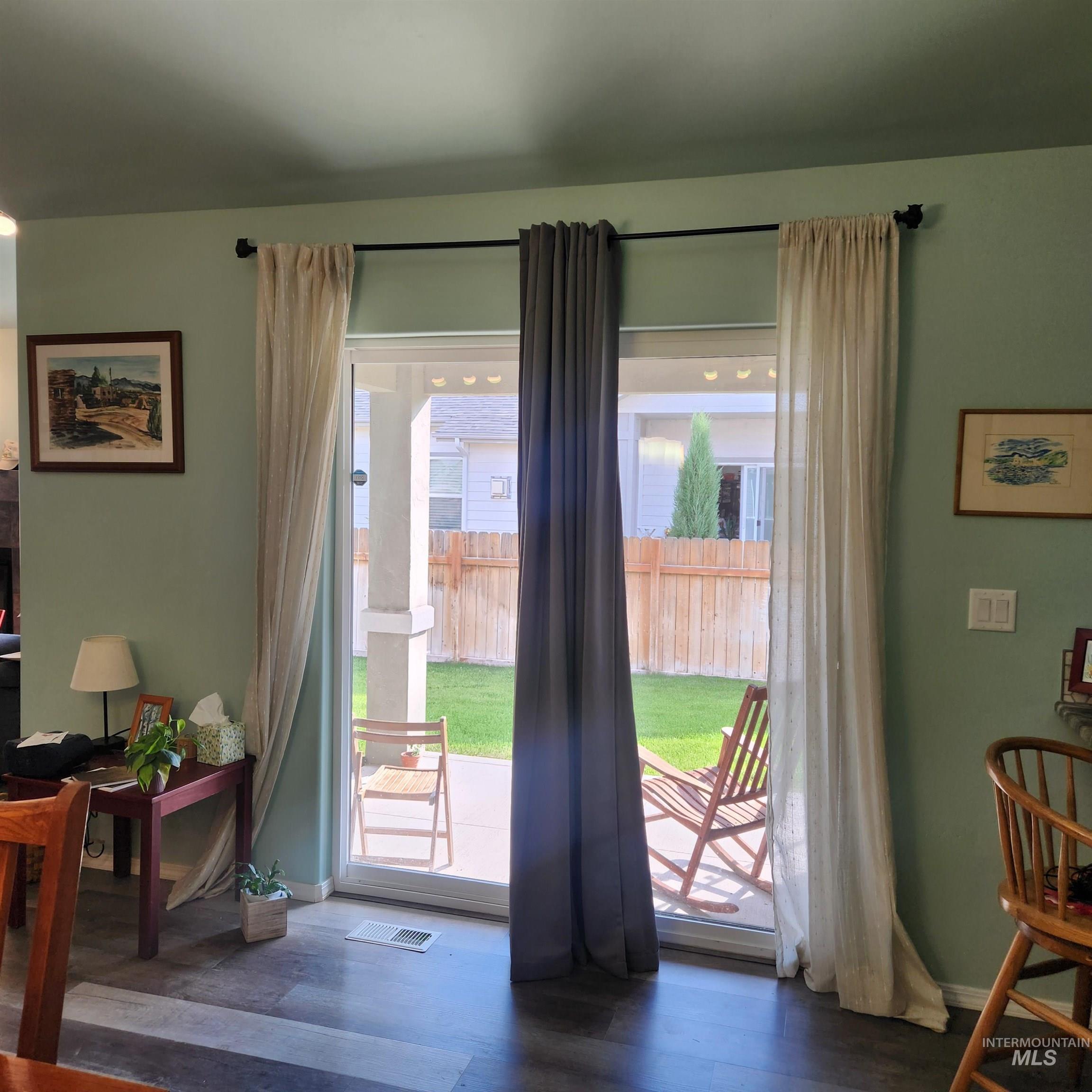1536 Marie, Gooding, Idaho 83330, 3 Bedrooms, 3 Bathrooms, Residential For Sale, Price $439,500,MLS 98996899