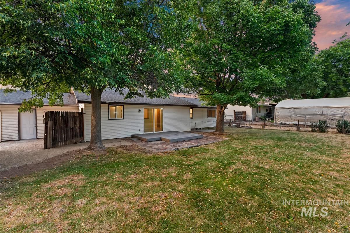 7505 W Snohomish St, Boise, Idaho 83709, 3 Bedrooms, 2 Bathrooms, Residential For Sale, Price $414,900,MLS 98996906