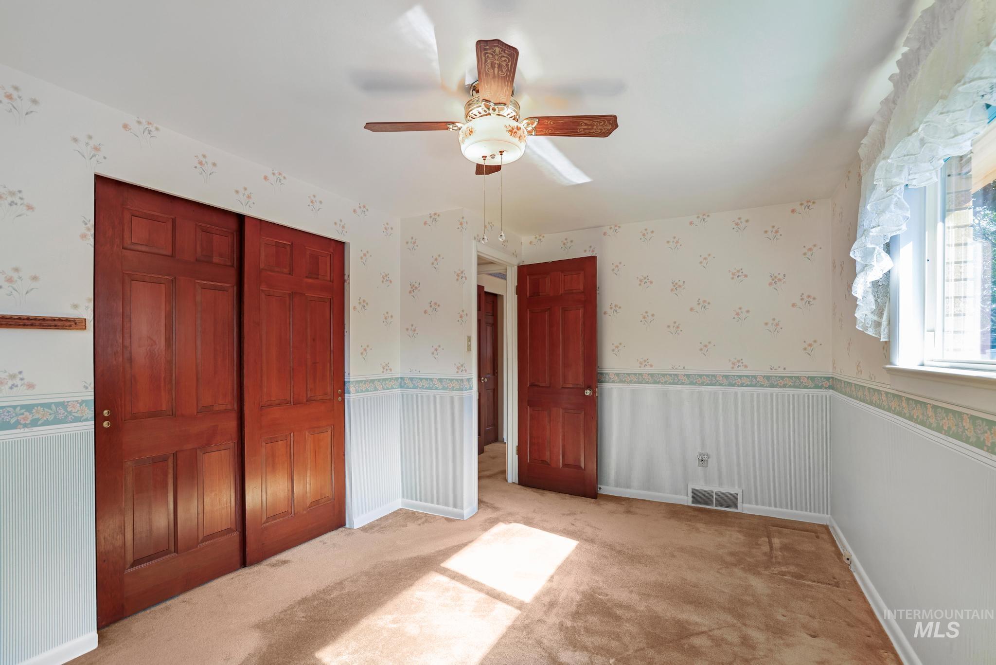 1435 Wilmore Ave, Twin Falls, Idaho 83301, 4 Bedrooms, 2 Bathrooms, Residential For Sale, Price $345,000,MLS 98996908