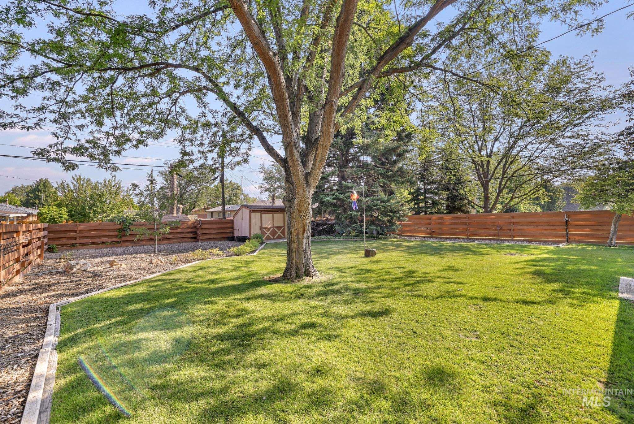 1435 Wilmore Ave, Twin Falls, Idaho 83301, 4 Bedrooms, 2 Bathrooms, Residential For Sale, Price $345,000,MLS 98996908
