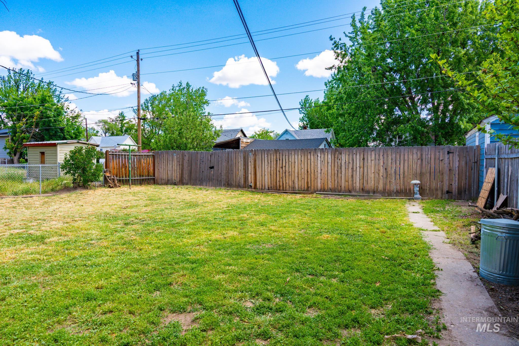 516 N 6th St., Payette, Idaho 83661, 3 Bedrooms, 2 Bathrooms, Residential For Sale, Price $310,000,MLS 98996910